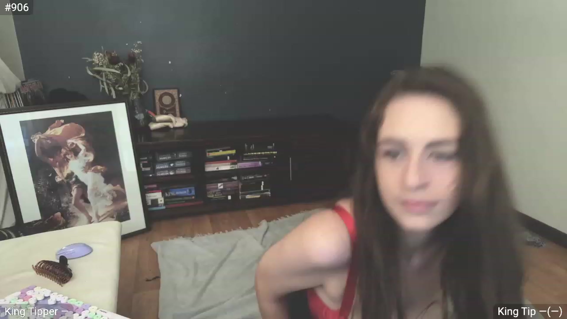 Gallery image thumbnail from EffyTudor's myfreecams stream on, 02/19/2024, 06:26 image 1 of 20