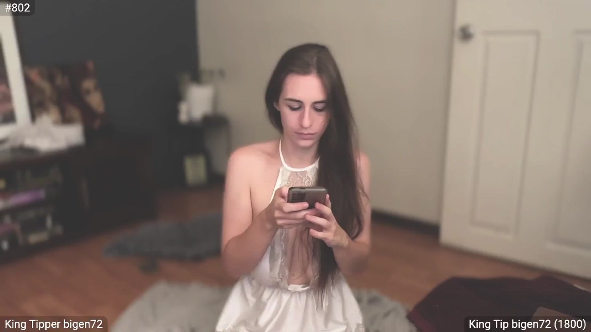 Gallery image thumbnail from EffyTudor's myfreecams stream on, 02/20/2024, 08:03 image 2 of 20