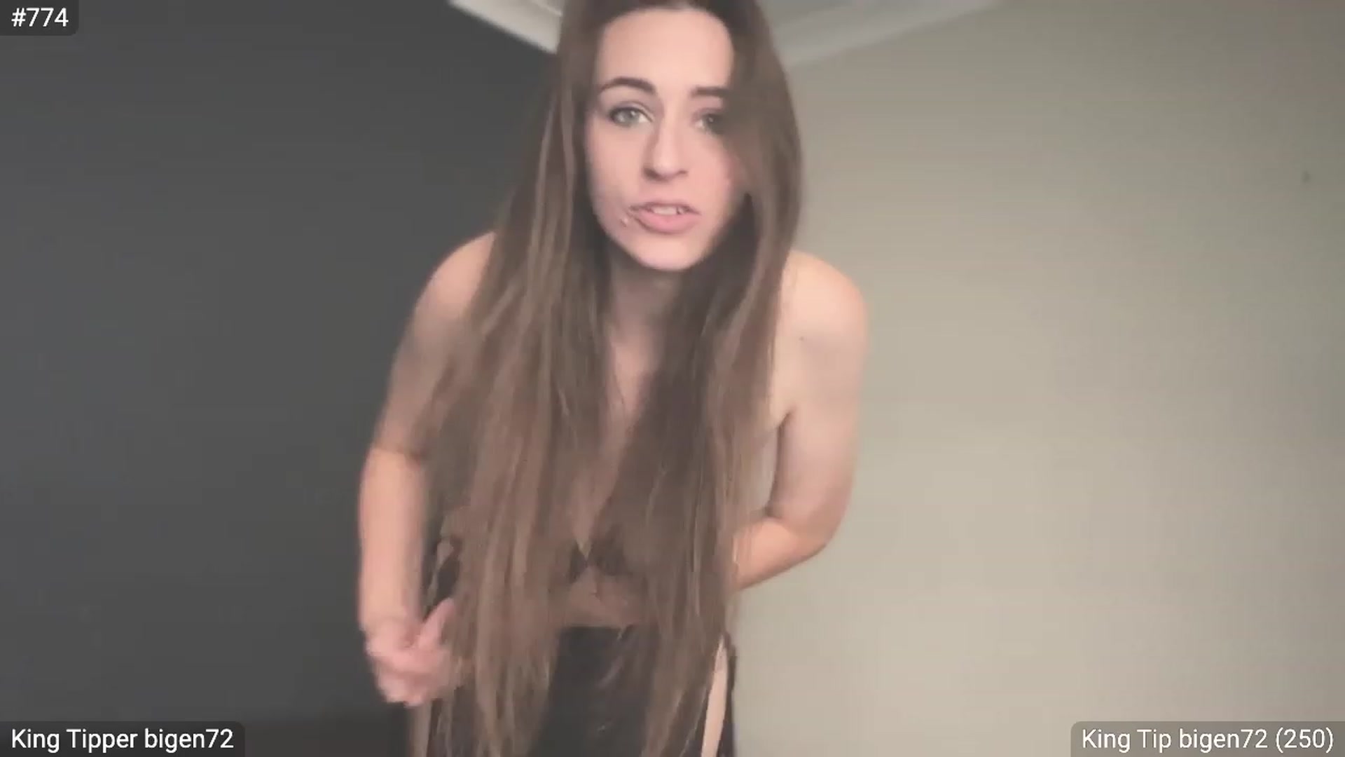 Gallery image thumbnail from EffyTudor's myfreecams stream on, 02/25/2024, 24:40 image 7 of 20