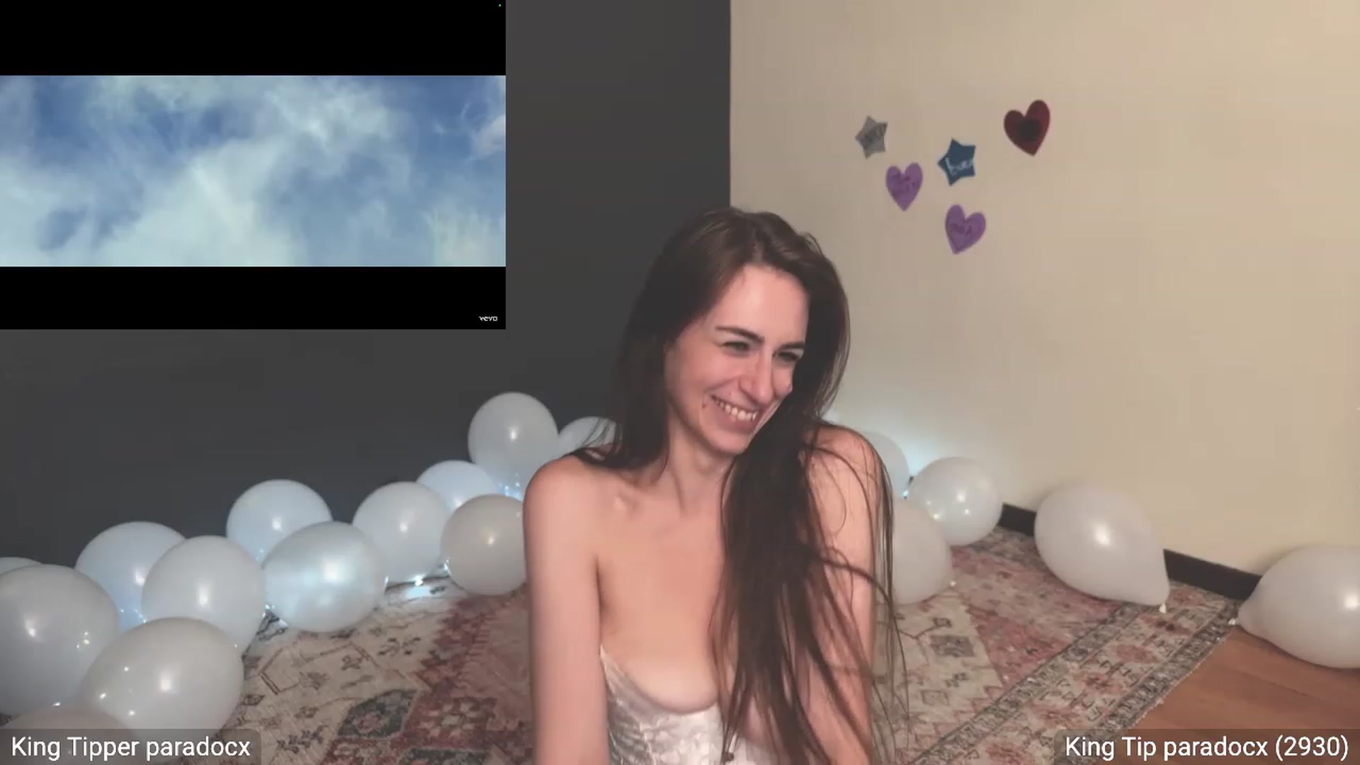 Gallery image thumbnail from EffyTudor's myfreecams stream on, 03/11/2024, 07:55 image 12 of 20