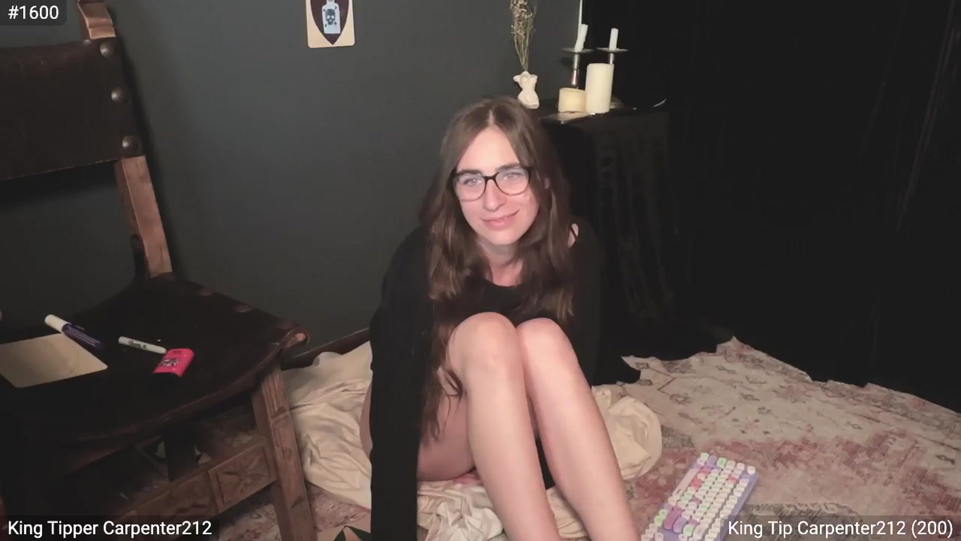 Gallery image thumbnail from EffyTudor's myfreecams stream on, 04/04/2024, 08:01 image 20 of 20
