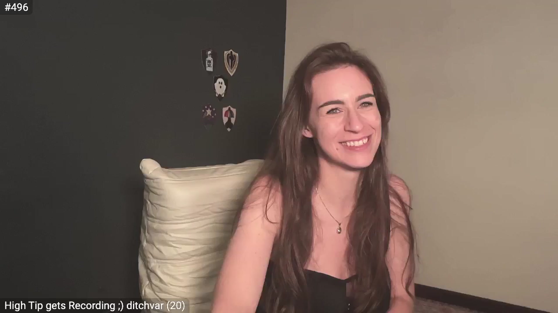 Gallery image thumbnail from EffyTudor's myfreecams stream on, 05/31/2024, 05:38 image 16 of 20