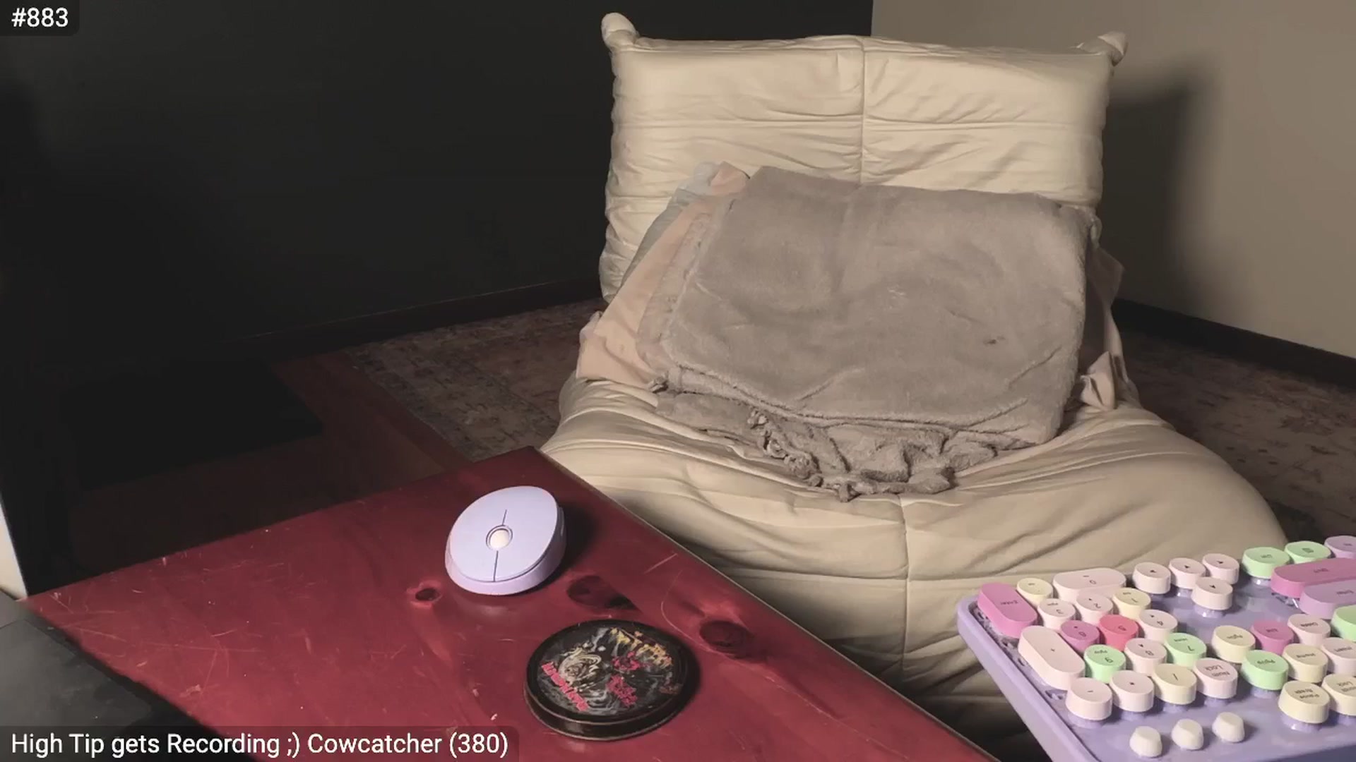 Gallery image thumbnail from EffyTudor's myfreecams stream on, 06/04/2024, 07:14 image 17 of 20