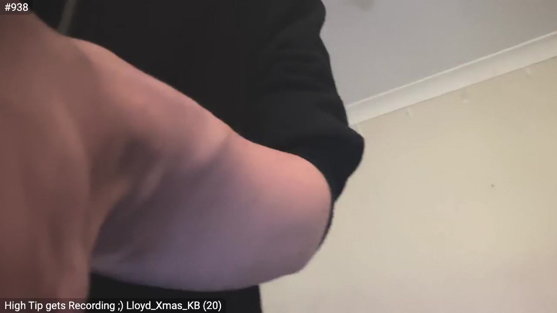 Gallery image thumbnail from EffyTudor's myfreecams stream on, 06/05/2024, 06:07 image 4 of 20