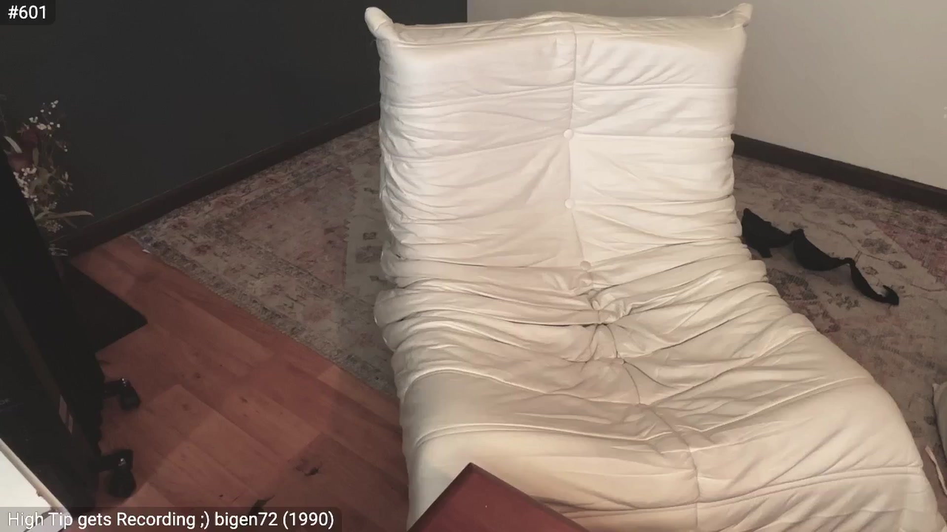 Gallery image thumbnail from EffyTudor's myfreecams stream on, 06/19/2024, 06:37 image 20 of 20