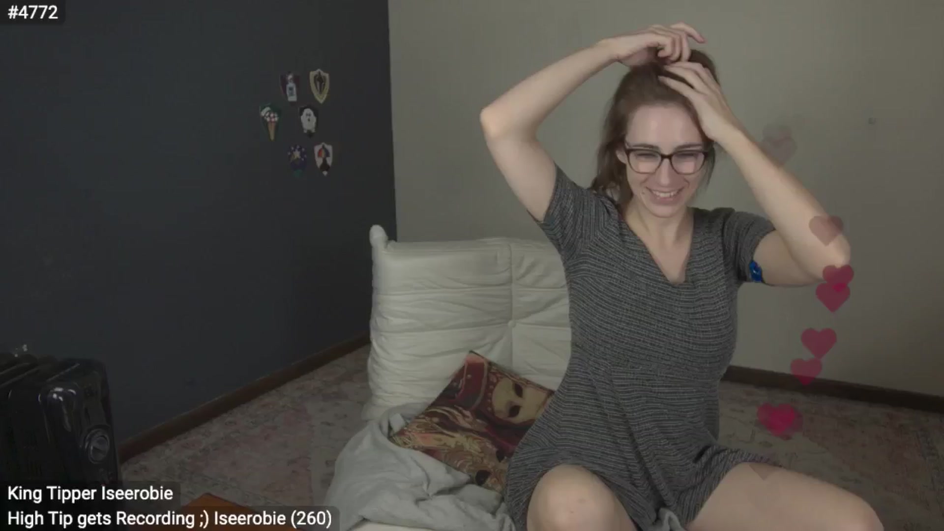 Gallery image thumbnail from EffyTudor's myfreecams stream on, 07/03/2024, 07:48 image 6 of 20