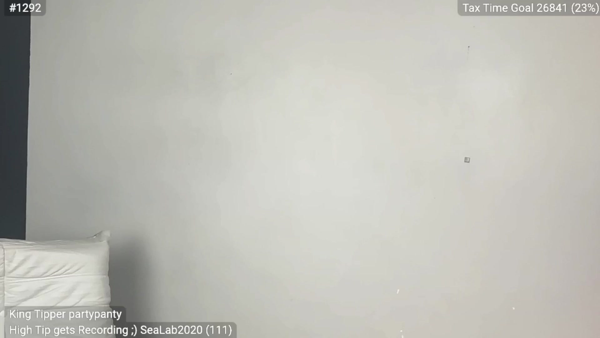 Gallery image thumbnail from EffyTudor's myfreecams stream on, 07/15/2024, 07:07 image 13 of 20