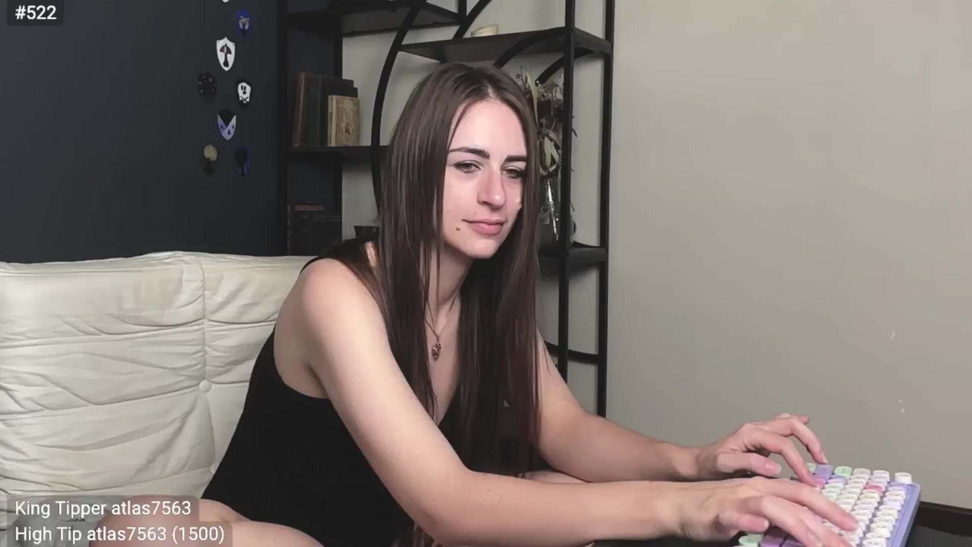Gallery image thumbnail from EffyTudor's myfreecams stream on, 08/14/2024, 06:18 image 19 of 20