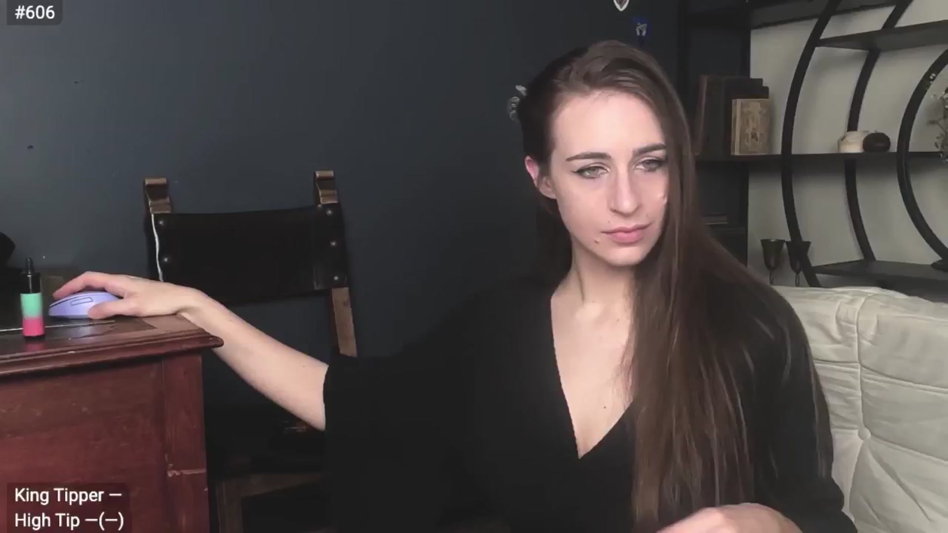 Gallery image thumbnail from EffyTudor's myfreecams stream on, 08/23/2024, 05:20 image 2 of 20