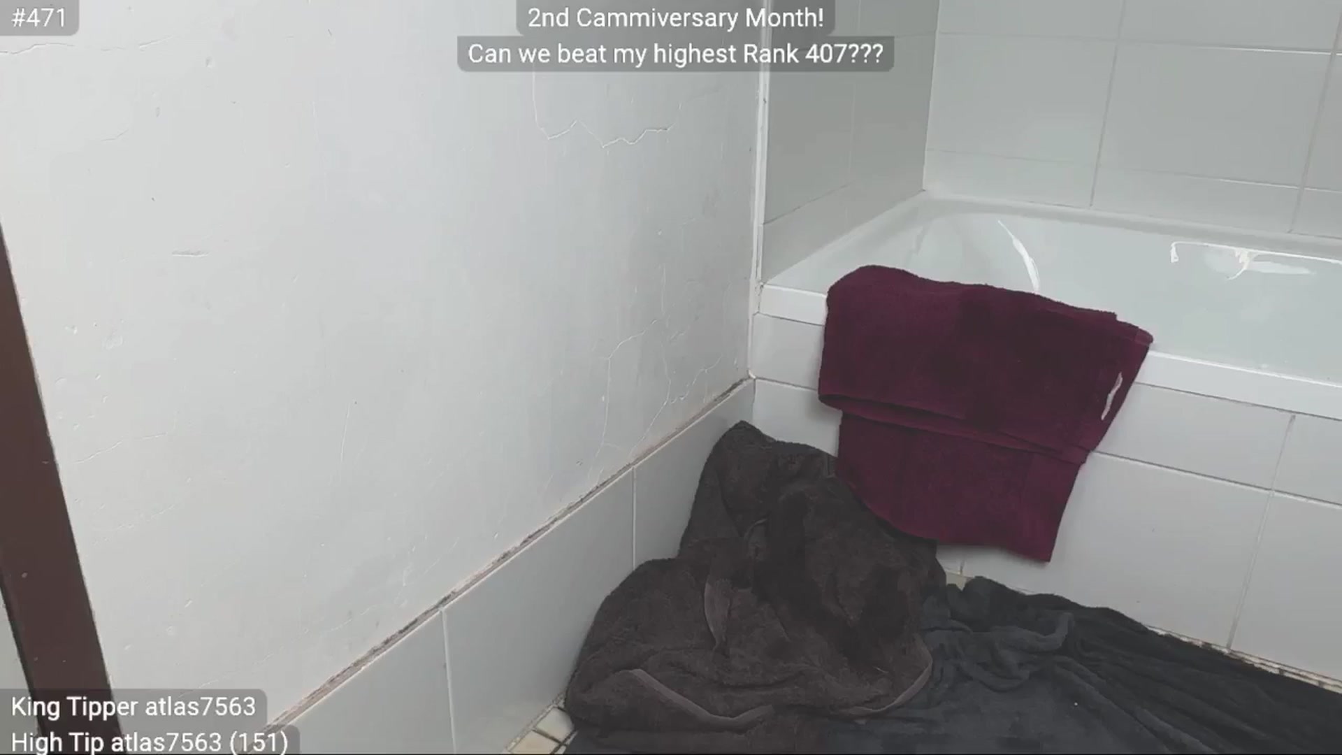 Gallery image thumbnail from EffyTudor's myfreecams stream on, 09/19/2024, 06:20 image 2 of 20