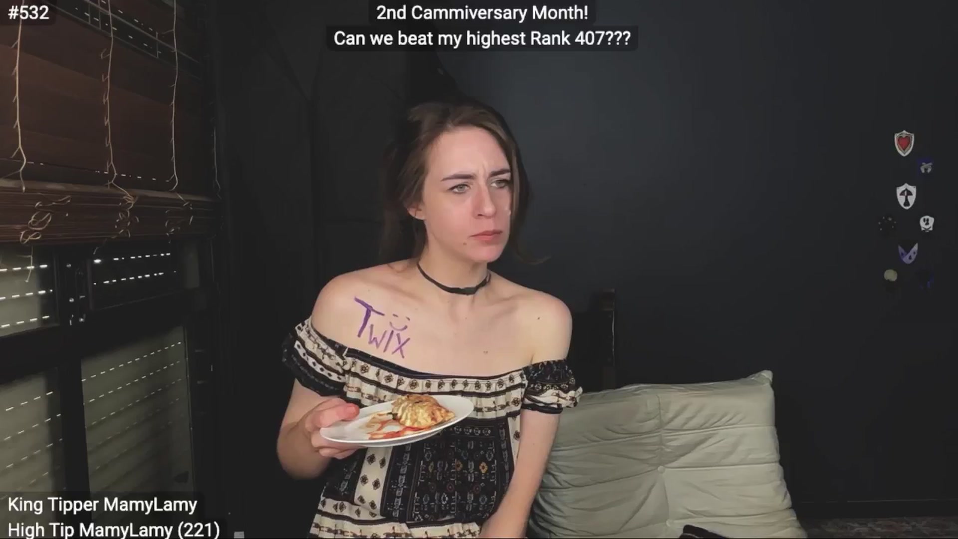 Gallery image thumbnail from EffyTudor's myfreecams stream on, 09/25/2024, 06:59 image 9 of 20