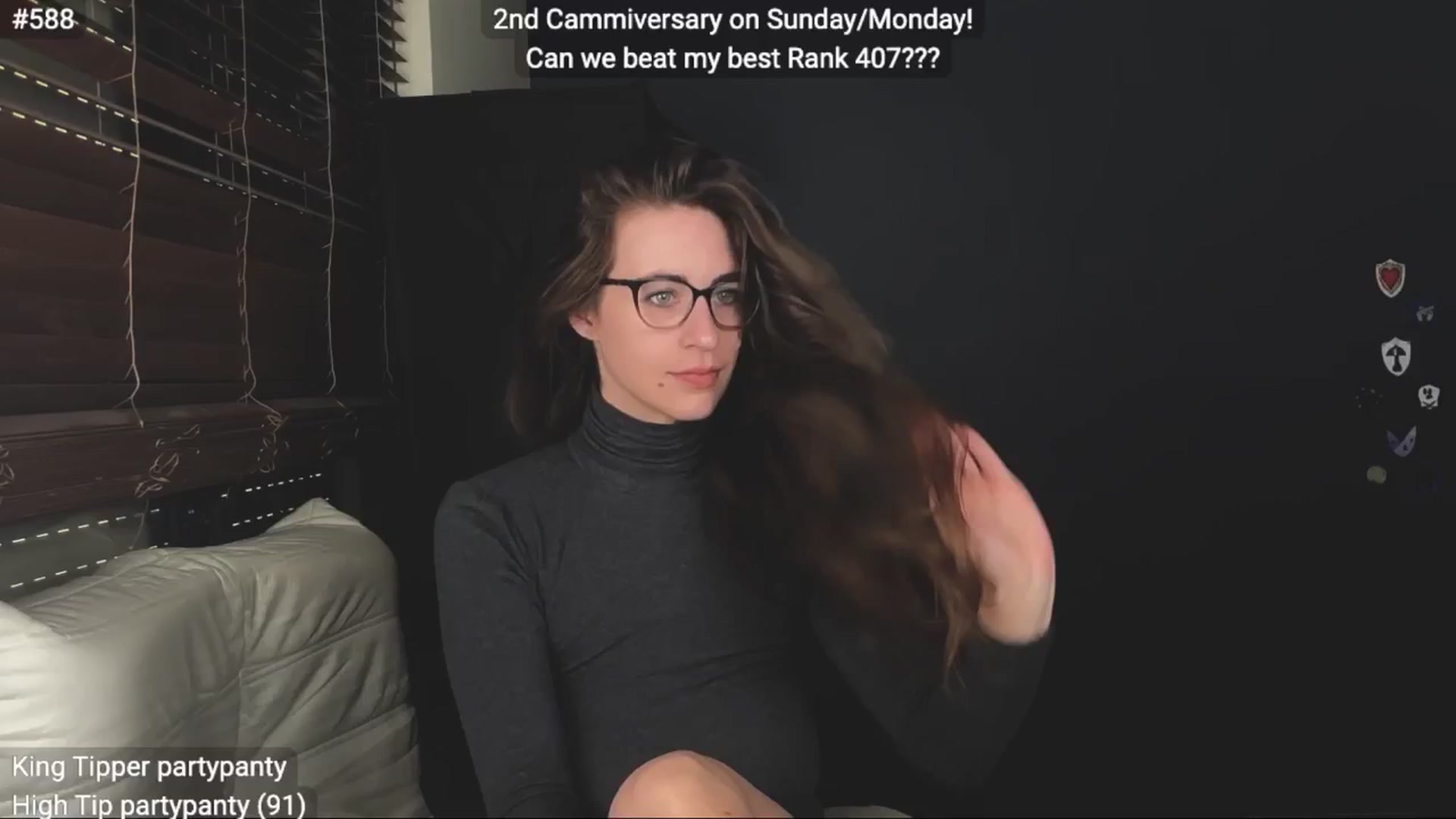Gallery image thumbnail from EffyTudor's myfreecams stream on, 09/27/2024, 06:15 image 9 of 20
