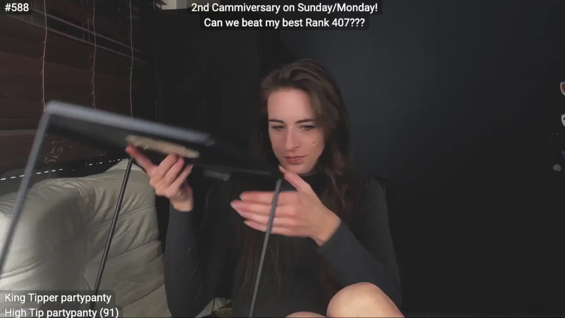Gallery image thumbnail from EffyTudor's myfreecams stream on, 09/27/2024, 06:15 image 19 of 20