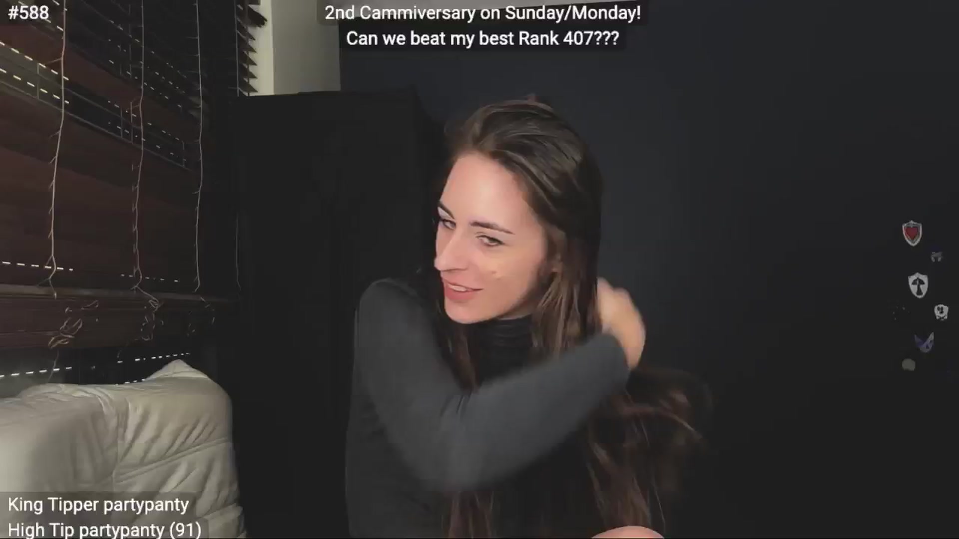 Gallery image thumbnail from EffyTudor's myfreecams stream on, 09/27/2024, 06:15 image 11 of 20