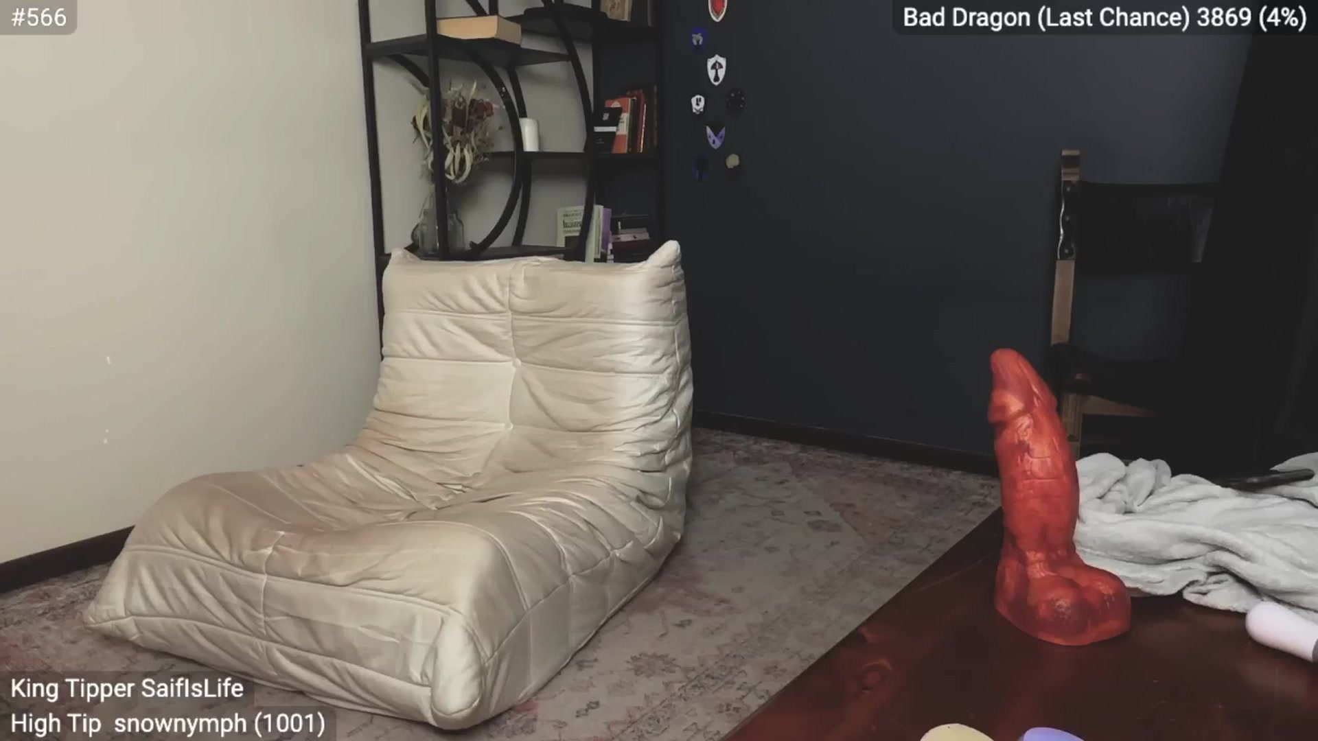 Gallery image thumbnail from EffyTudor's myfreecams stream on, 10/05/2024, 09:39 image 18 of 20