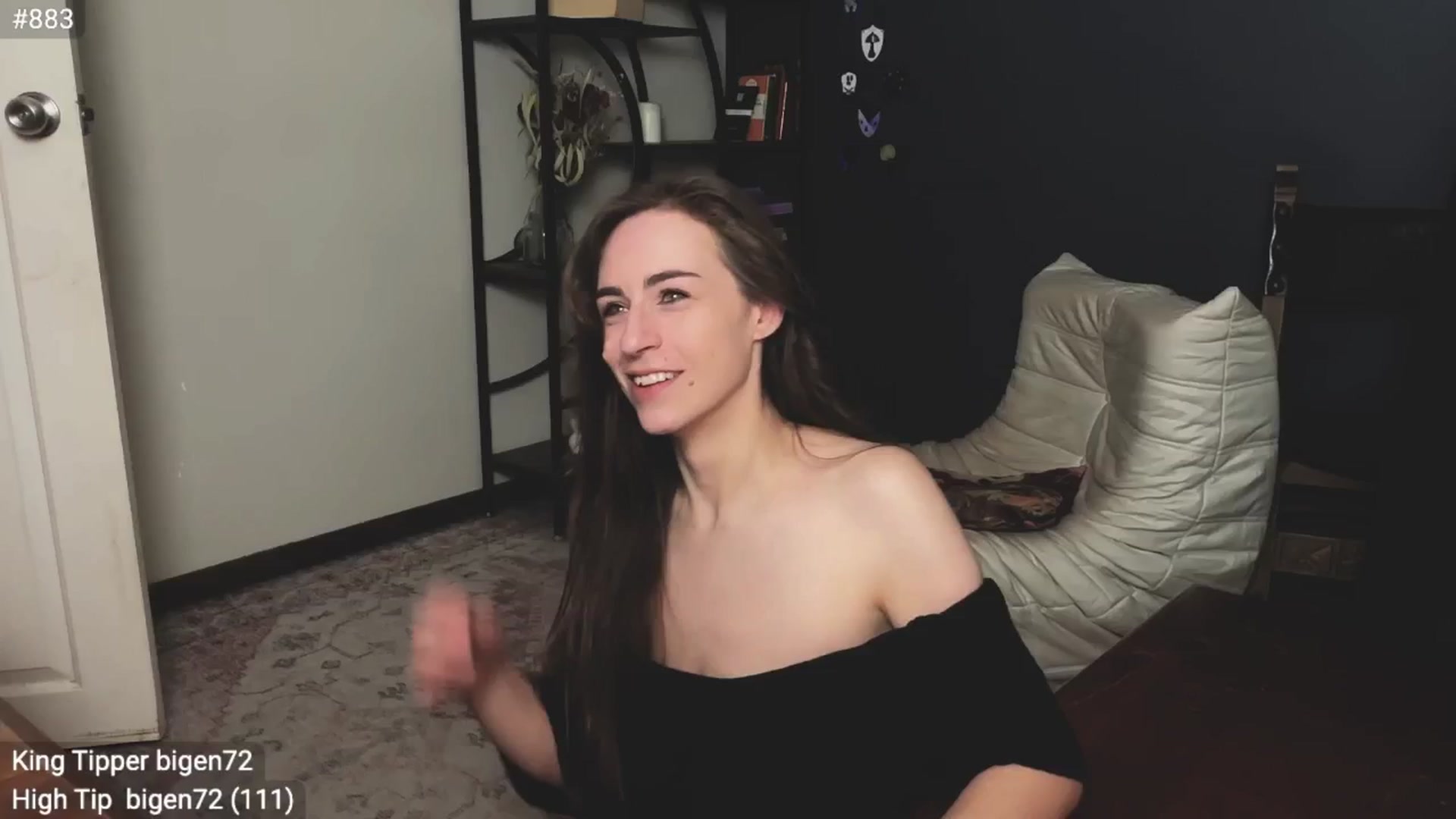 Gallery image thumbnail from EffyTudor's myfreecams stream on, 10/08/2024, 04:02 image 18 of 20