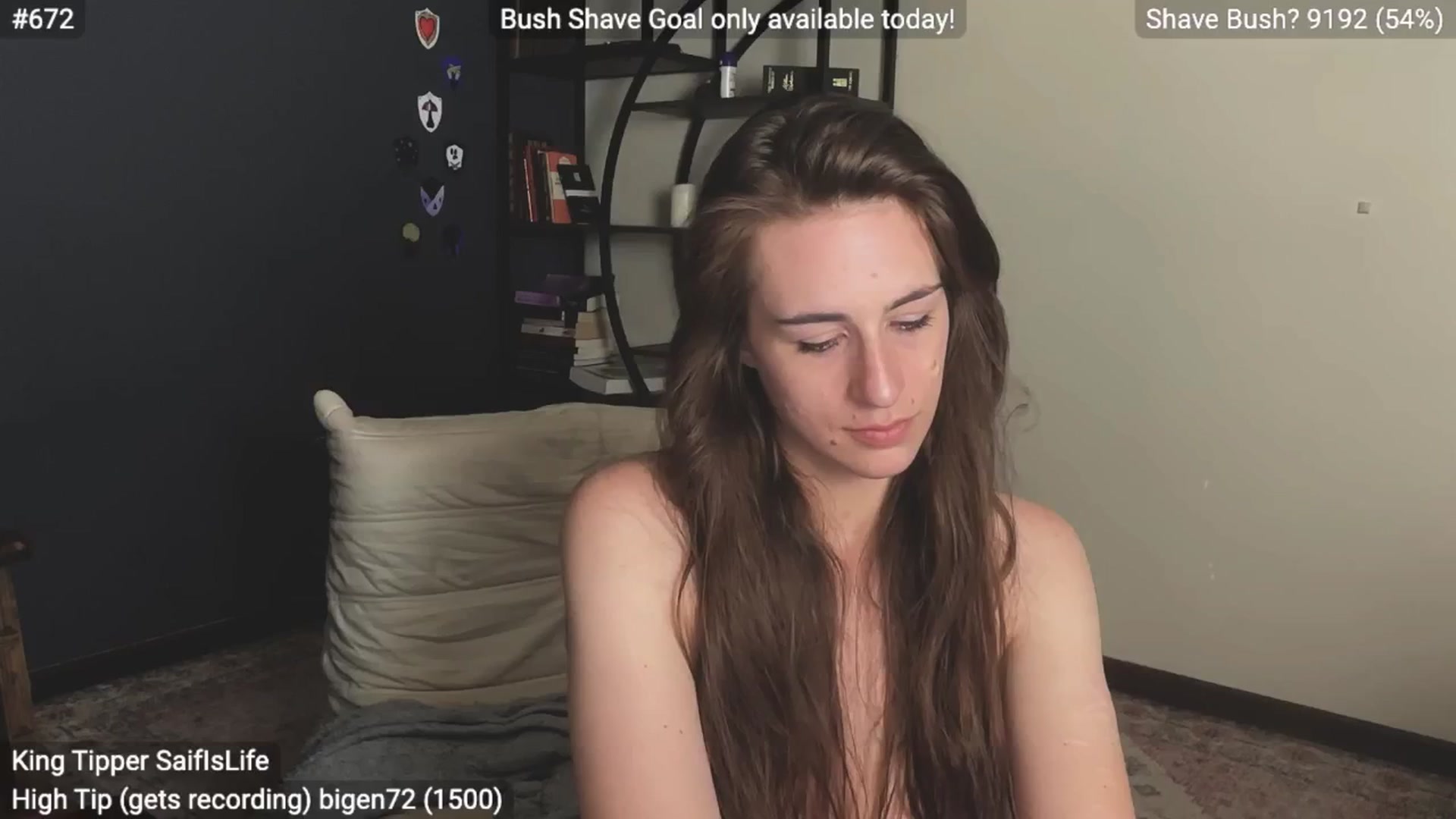 Gallery image thumbnail from EffyTudor's myfreecams stream on, 10/15/2024, 06:31 image 6 of 20