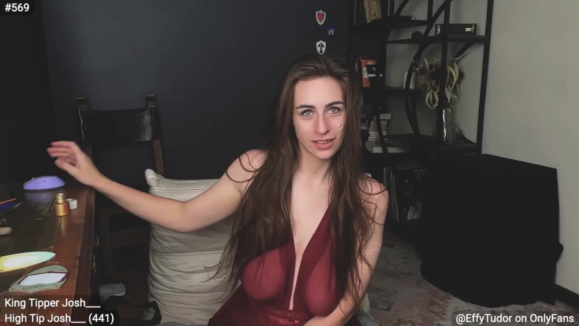 Gallery image thumbnail from EffyTudor's myfreecams stream on, 10/22/2024, 08:19 image 5 of 20