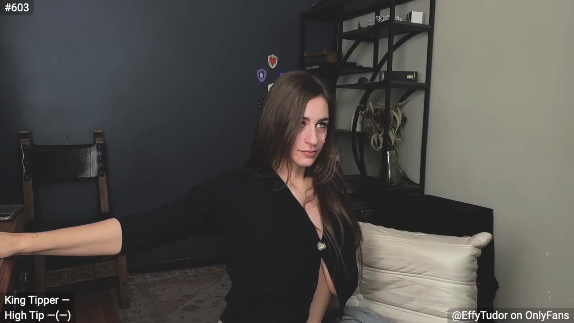 Gallery image thumbnail from EffyTudor's myfreecams stream on, 10/24/2024, 05:49 image 3 of 20