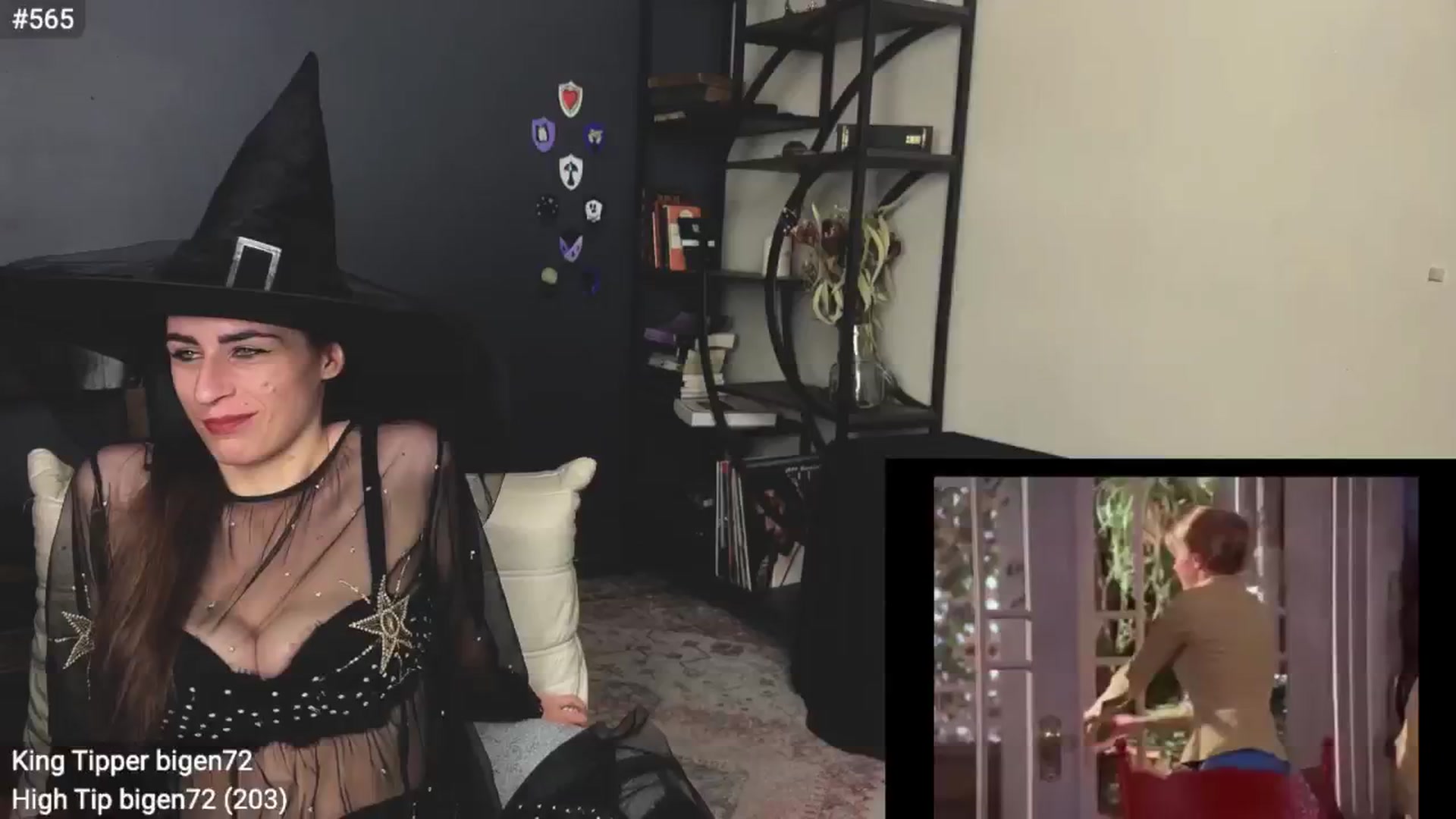 Gallery image thumbnail from EffyTudor's myfreecams stream on, 10/25/2024, 05:45 image 5 of 20