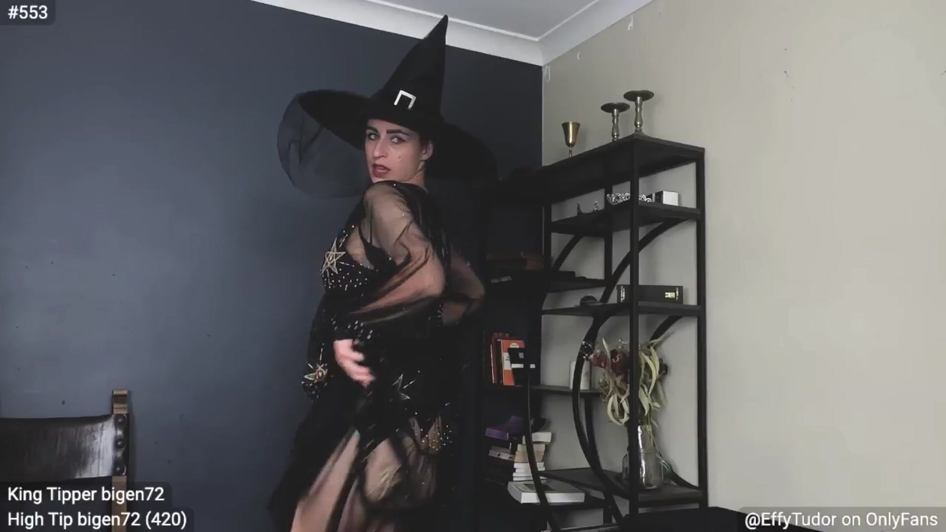 Gallery image thumbnail from EffyTudor's myfreecams stream on, 10/25/2024, 05:45 image 12 of 20