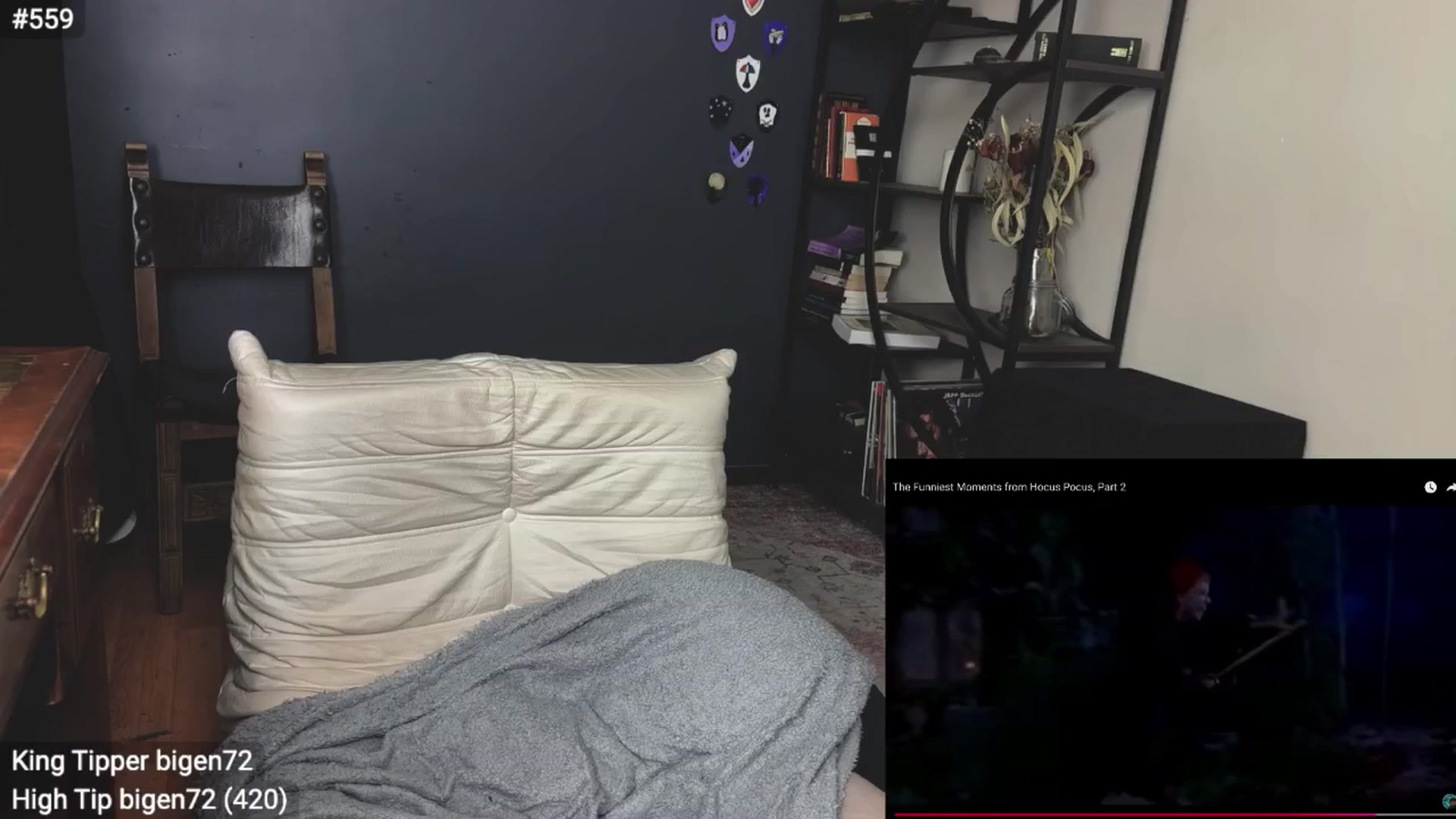 Gallery image thumbnail from EffyTudor's myfreecams stream on, 10/25/2024, 05:45 image 9 of 20