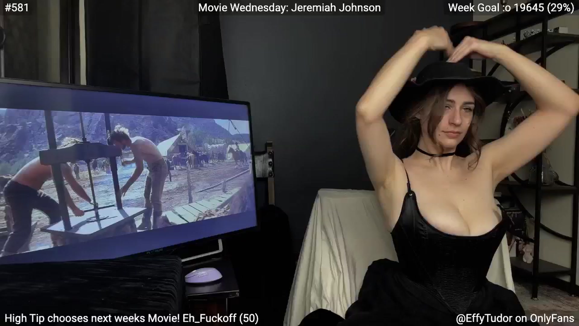 Gallery image thumbnail from EffyTudor's myfreecams stream on, 11/13/2024, 07:04 image 3 of 20