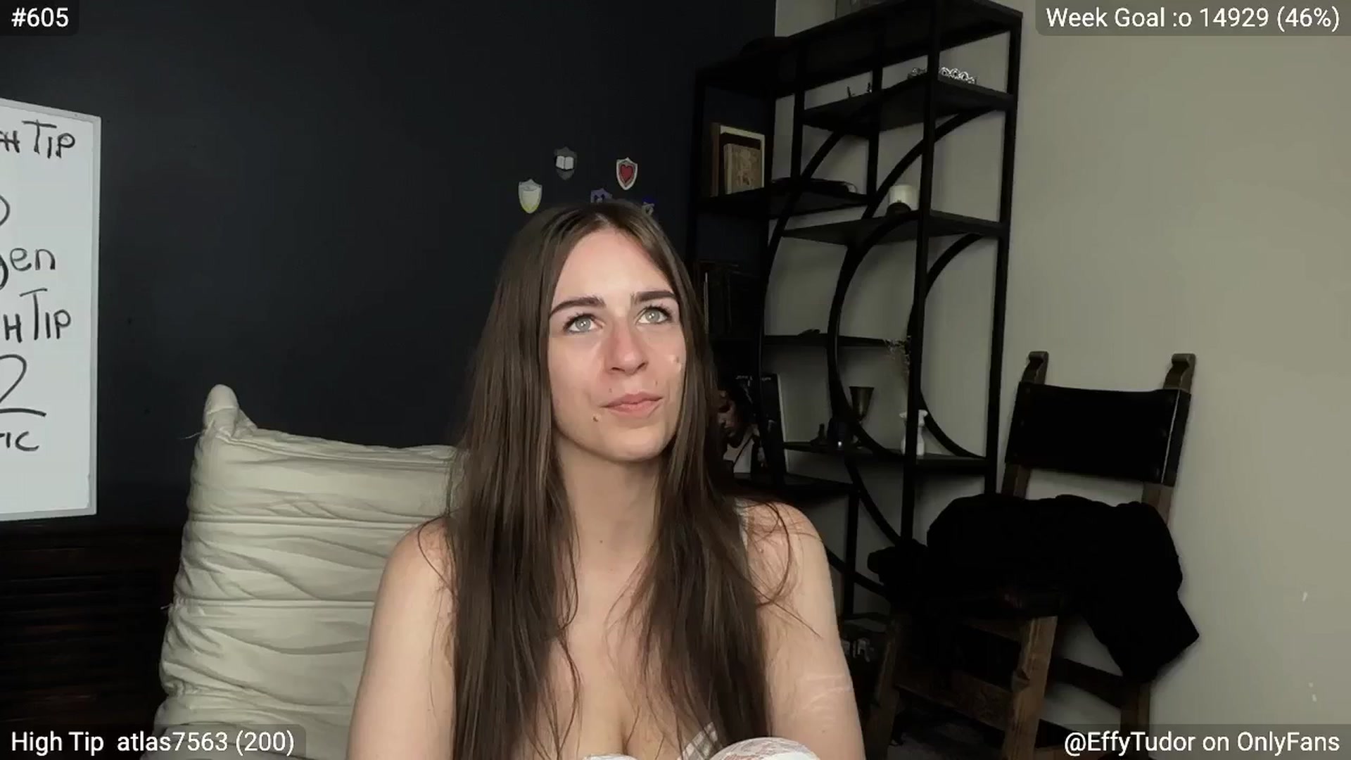 Gallery image thumbnail from EffyTudor's myfreecams stream on, 11/15/2024, 08:15 image 2 of 20