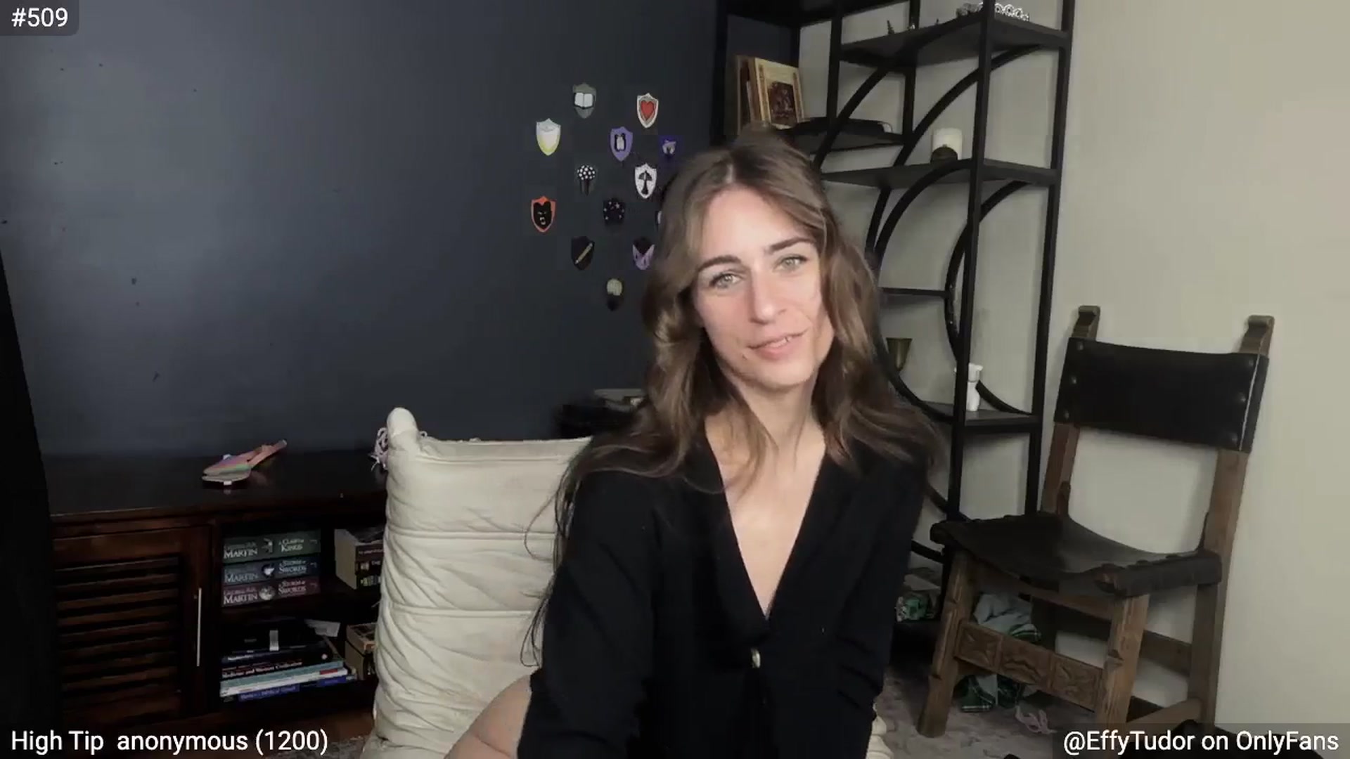 Gallery image thumbnail from EffyTudor's myfreecams stream on, 11/22/2024, 07:48 image 20 of 20