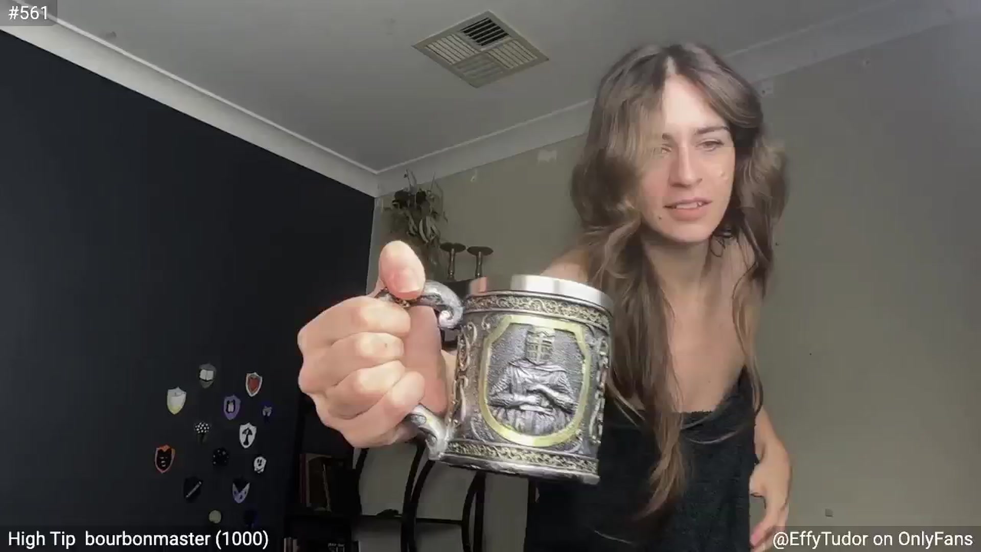 Gallery image thumbnail from EffyTudor's myfreecams stream on, 11/26/2024, 07:05 image 12 of 20