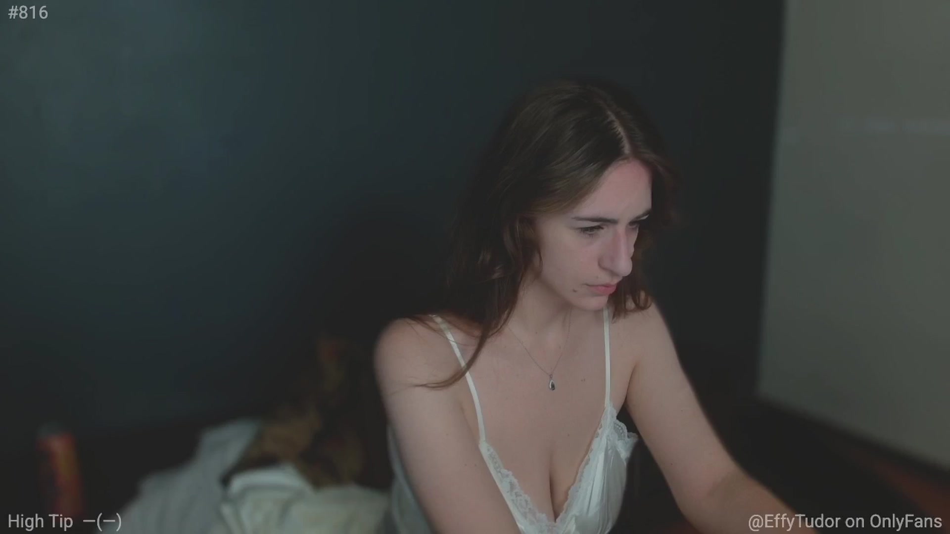 Gallery image thumbnail from EffyTudor's myfreecams stream on, 01/10/2025, 06:56 image 1 of 20