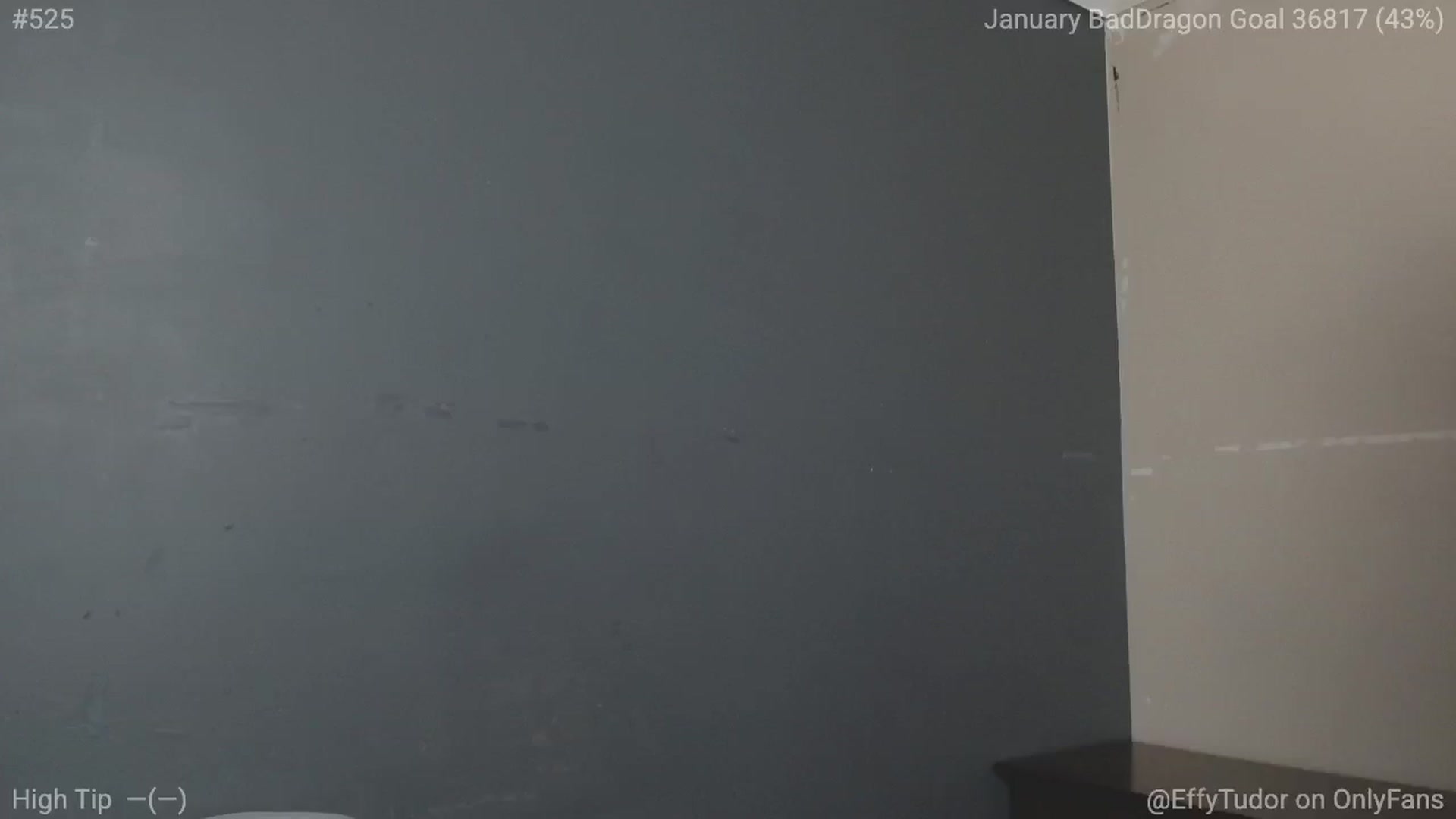 Gallery image thumbnail from EffyTudor's myfreecams stream on, 01/17/2025, 07:22 image 5 of 20