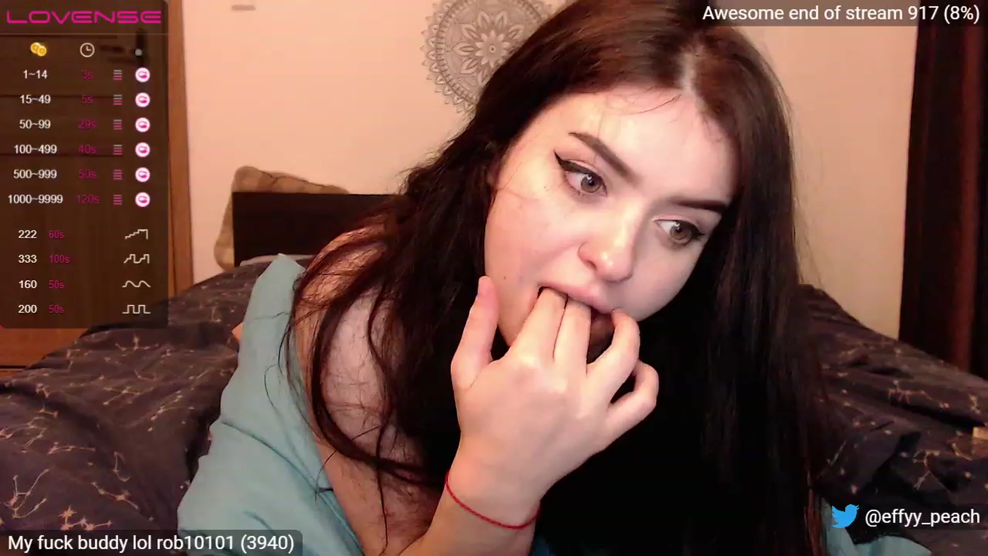Gallery image thumbnail from Effy_peach's myfreecams stream on, 11/21/2022, 02:46 image 17 of 20