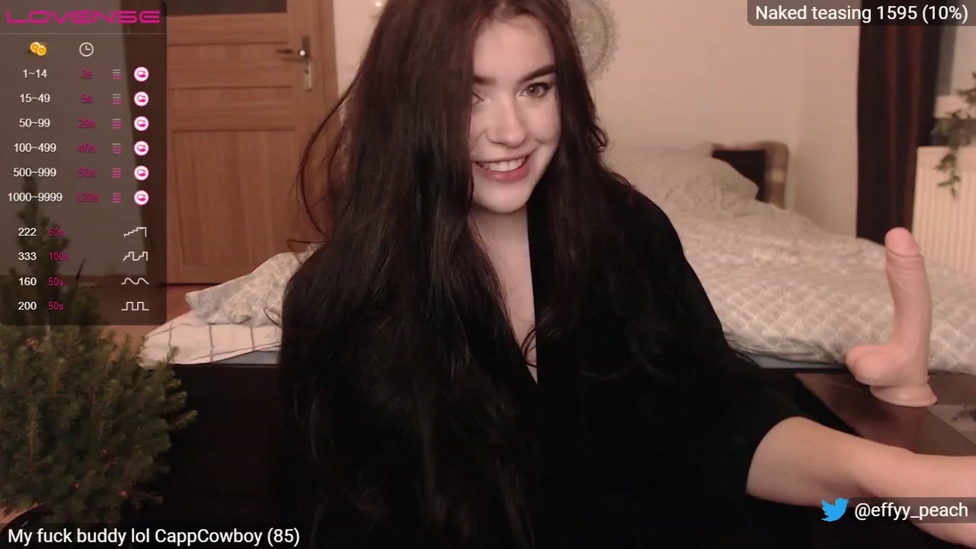 Gallery image thumbnail from Effy_peach's myfreecams stream on, 11/26/2022, 01:41 image 2 of 20
