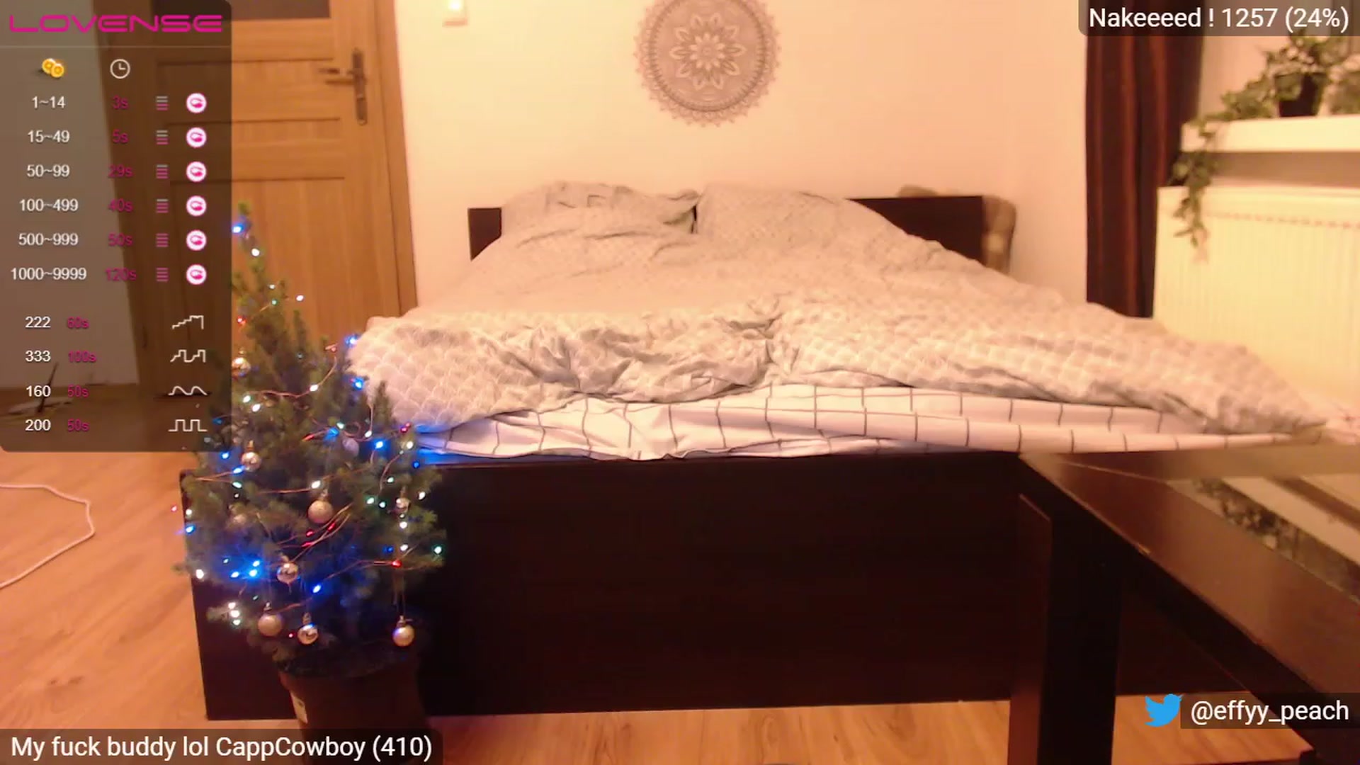 Gallery image thumbnail from Effy_peach's myfreecams stream on, 12/07/2022, 02:07 image 19 of 20