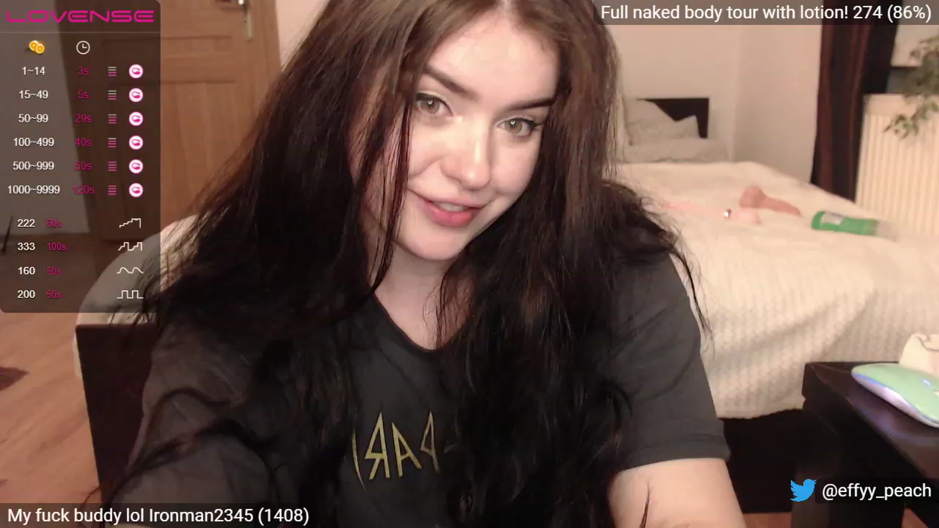 Gallery image thumbnail from Effy_peach's myfreecams stream on, 01/09/2023, 01:13 image 10 of 20