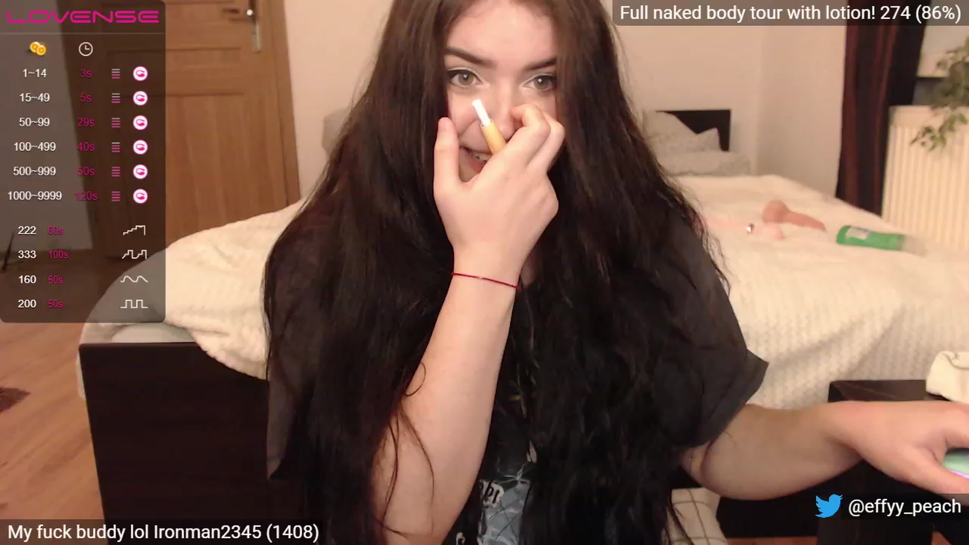 Gallery image thumbnail from Effy_peach's myfreecams stream on, 01/09/2023, 01:13 image 11 of 20