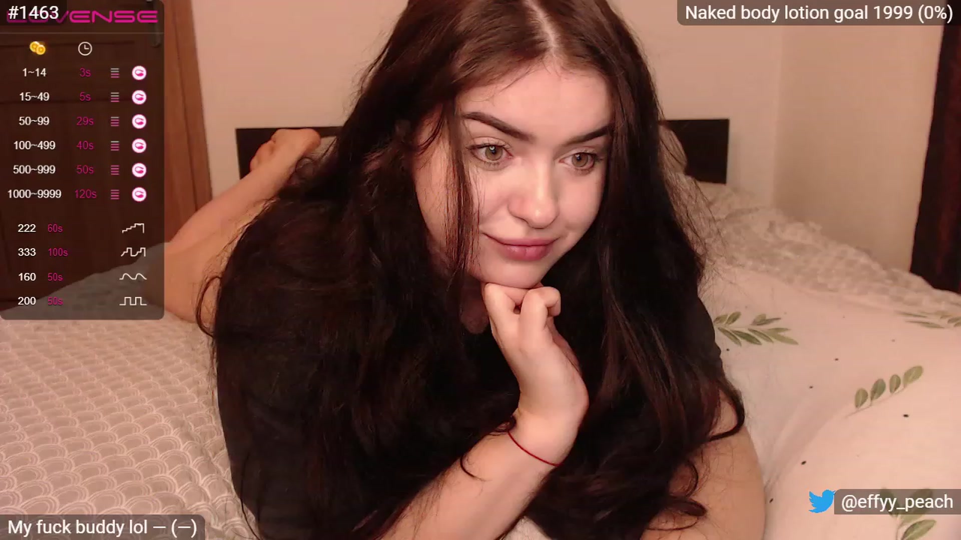Gallery image thumbnail from Effy_peach's myfreecams stream on, 01/19/2023, 24:01 image 16 of 20