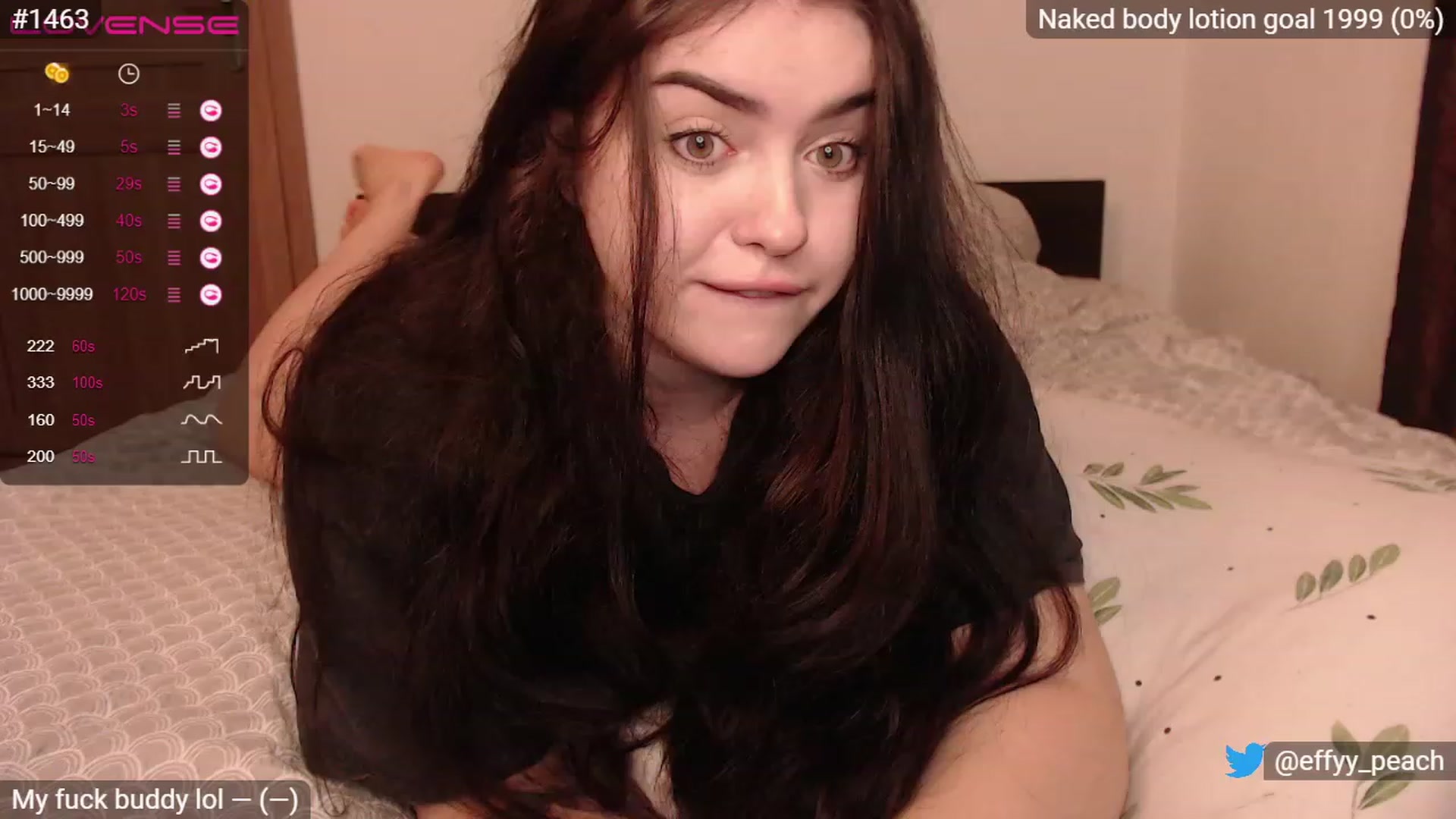 Gallery image thumbnail from Effy_peach's myfreecams stream on, 01/19/2023, 24:01 image 14 of 20