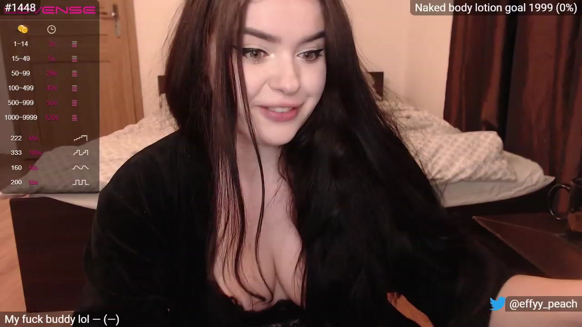 Gallery image thumbnail from Effy_peach's myfreecams stream on, 01/22/2023, 01:46 image 1 of 20