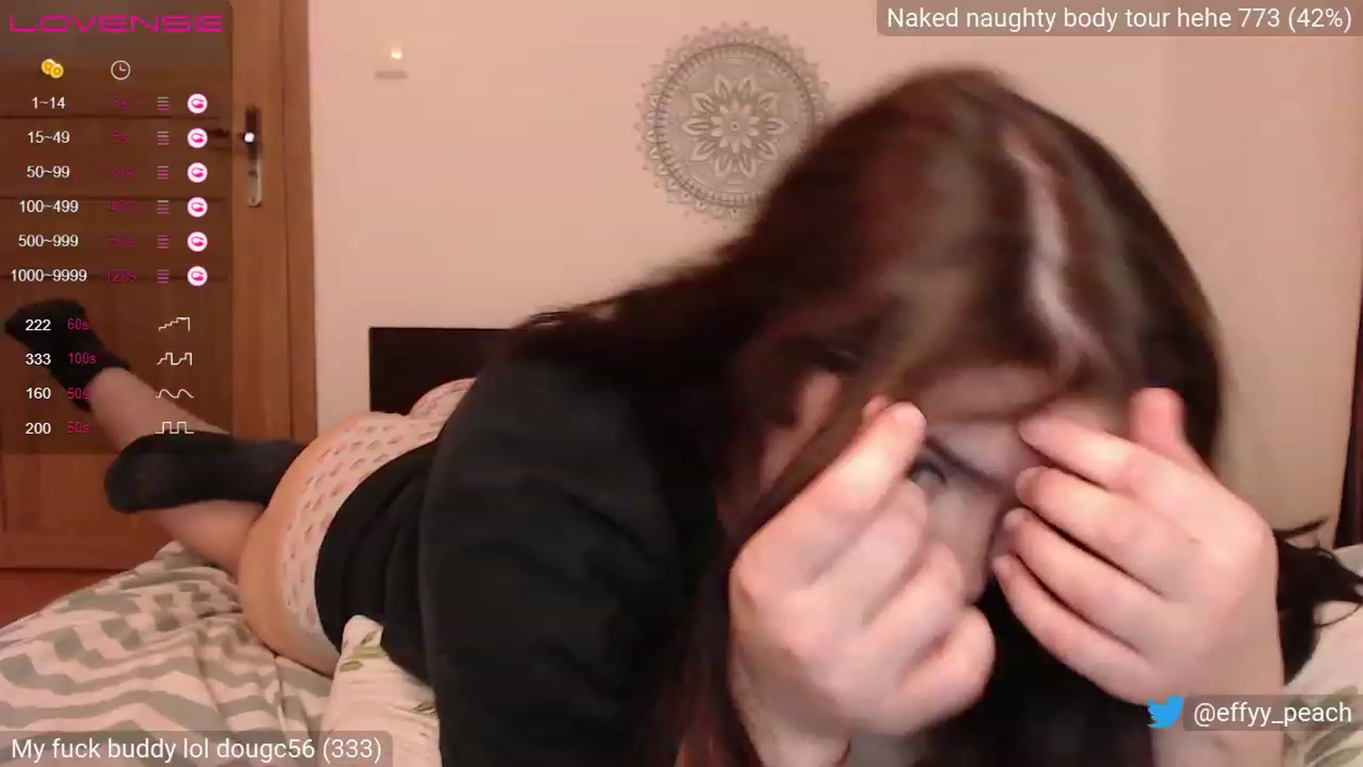 Gallery image thumbnail from Effy_peach's myfreecams stream on, 02/24/2023, 24:09 image 3 of 20