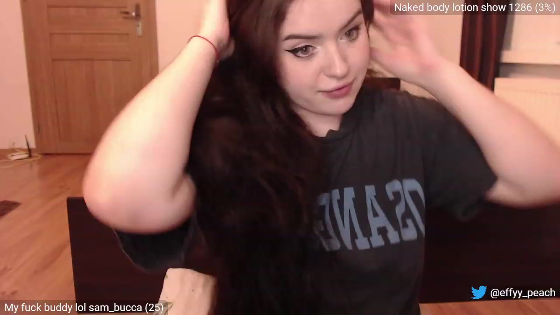 Gallery image thumbnail from Effy_peach's myfreecams stream on, 02/27/2023, 24:01 image 5 of 20