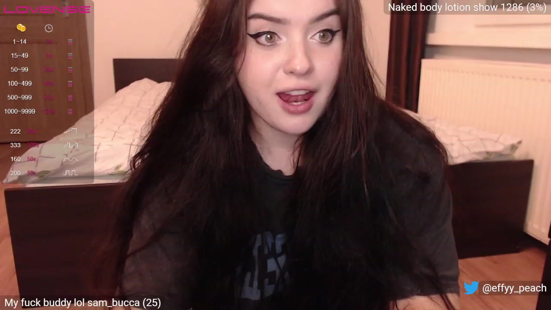 Gallery image thumbnail from Effy_peach's myfreecams stream on, 02/27/2023, 24:01 image 11 of 20