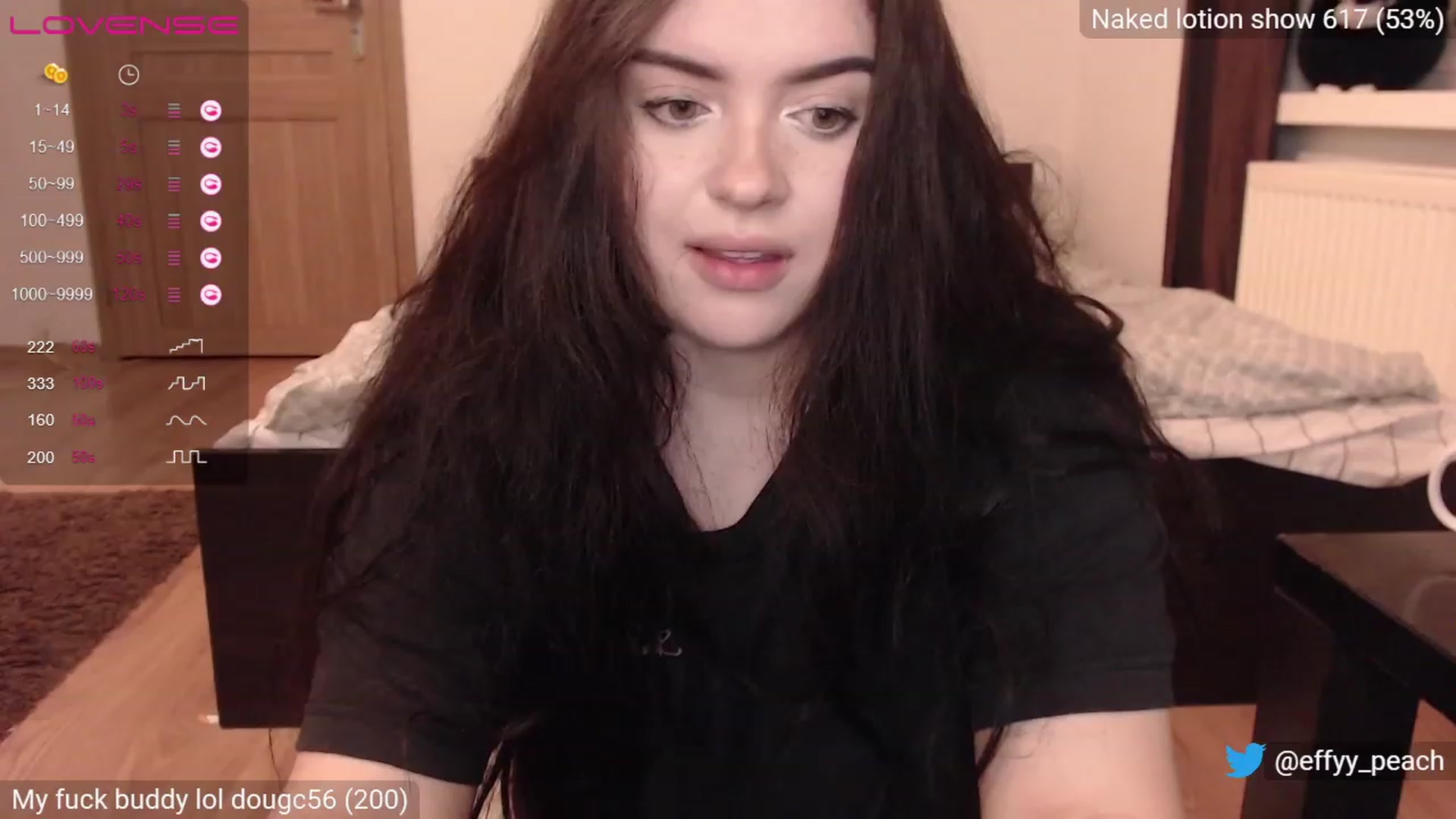 Gallery image thumbnail from Effy_peach's myfreecams stream on, 03/05/2023, 02:34 image 2 of 20