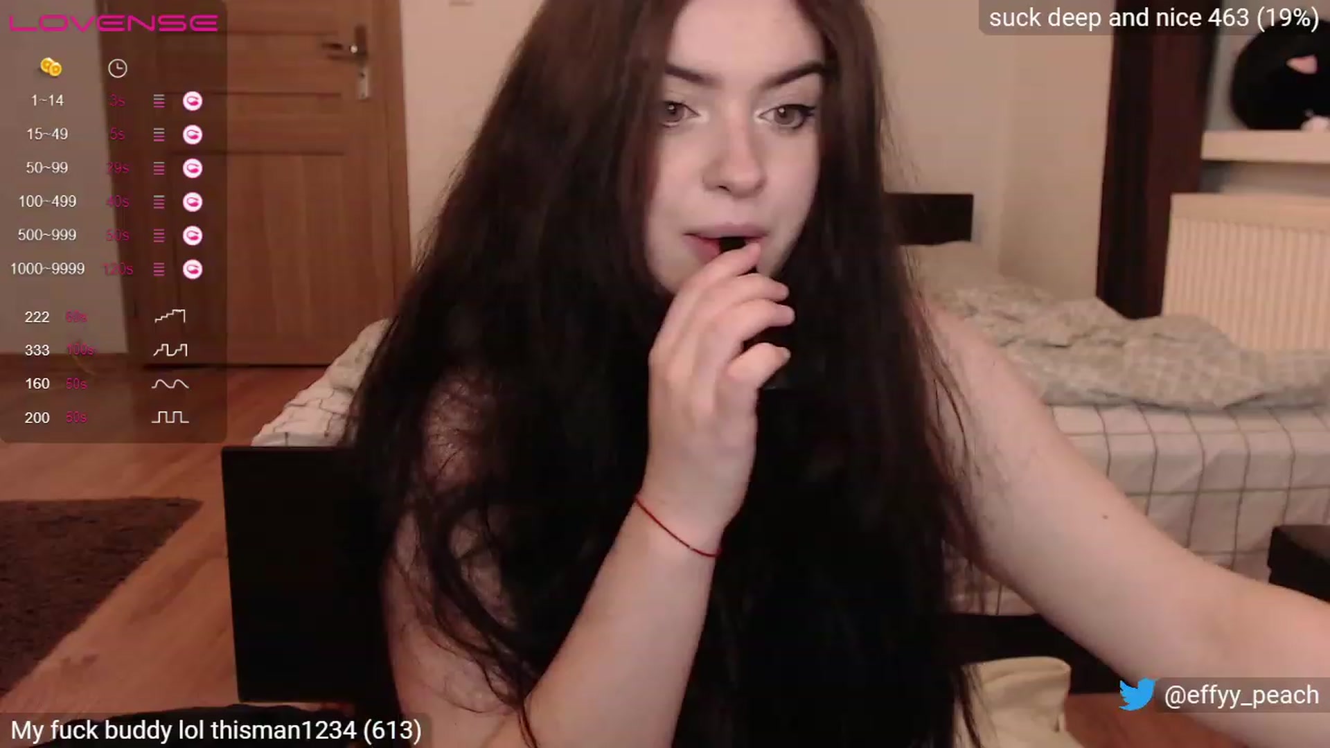 Gallery image thumbnail from Effy_peach's myfreecams stream on, 03/09/2023, 01:56 image 17 of 20