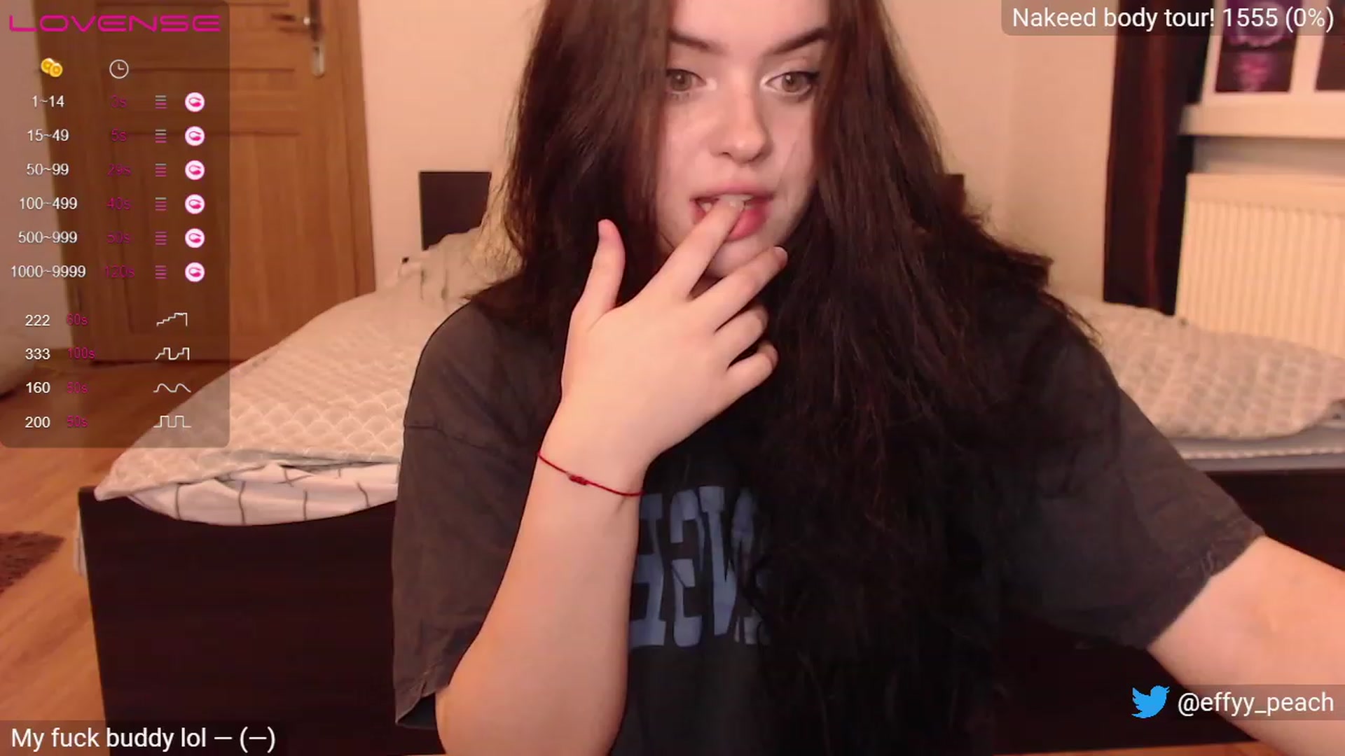 Gallery image thumbnail from Effy_peach's myfreecams stream on, 03/13/2023, 24:56 image 2 of 20