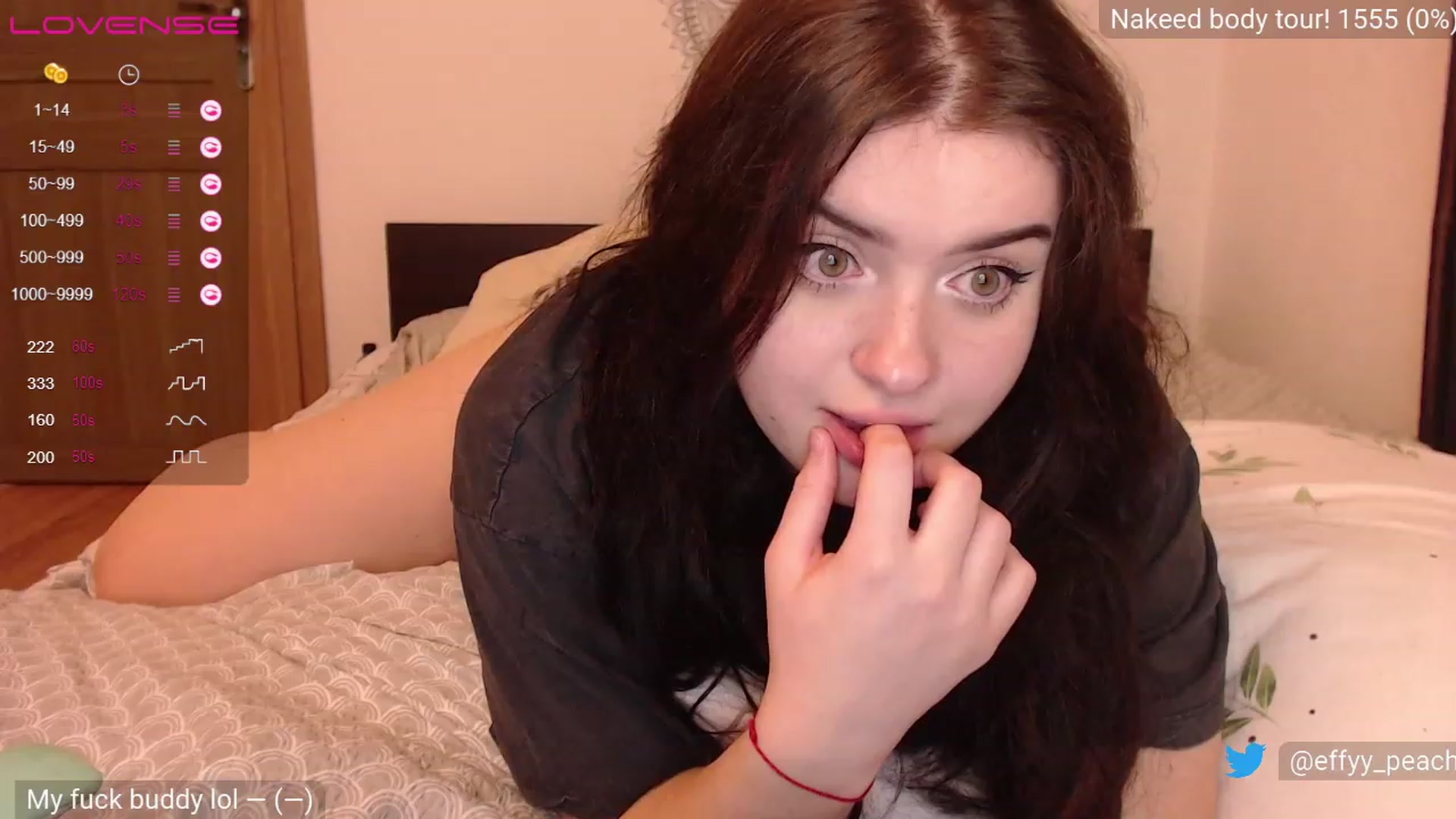 Gallery image thumbnail from Effy_peach's myfreecams stream on, 03/13/2023, 24:56 image 18 of 20