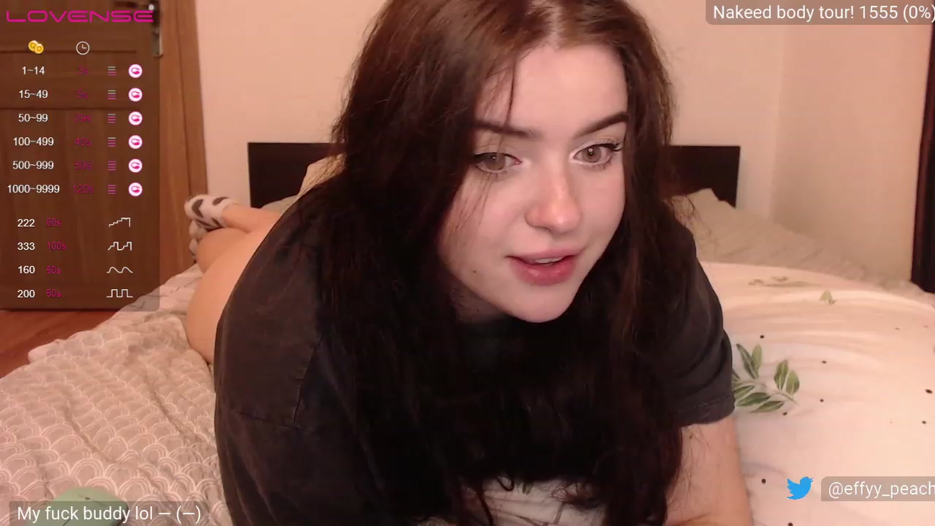 Gallery image thumbnail from Effy_peach's myfreecams stream on, 03/13/2023, 01:11 image 3 of 20