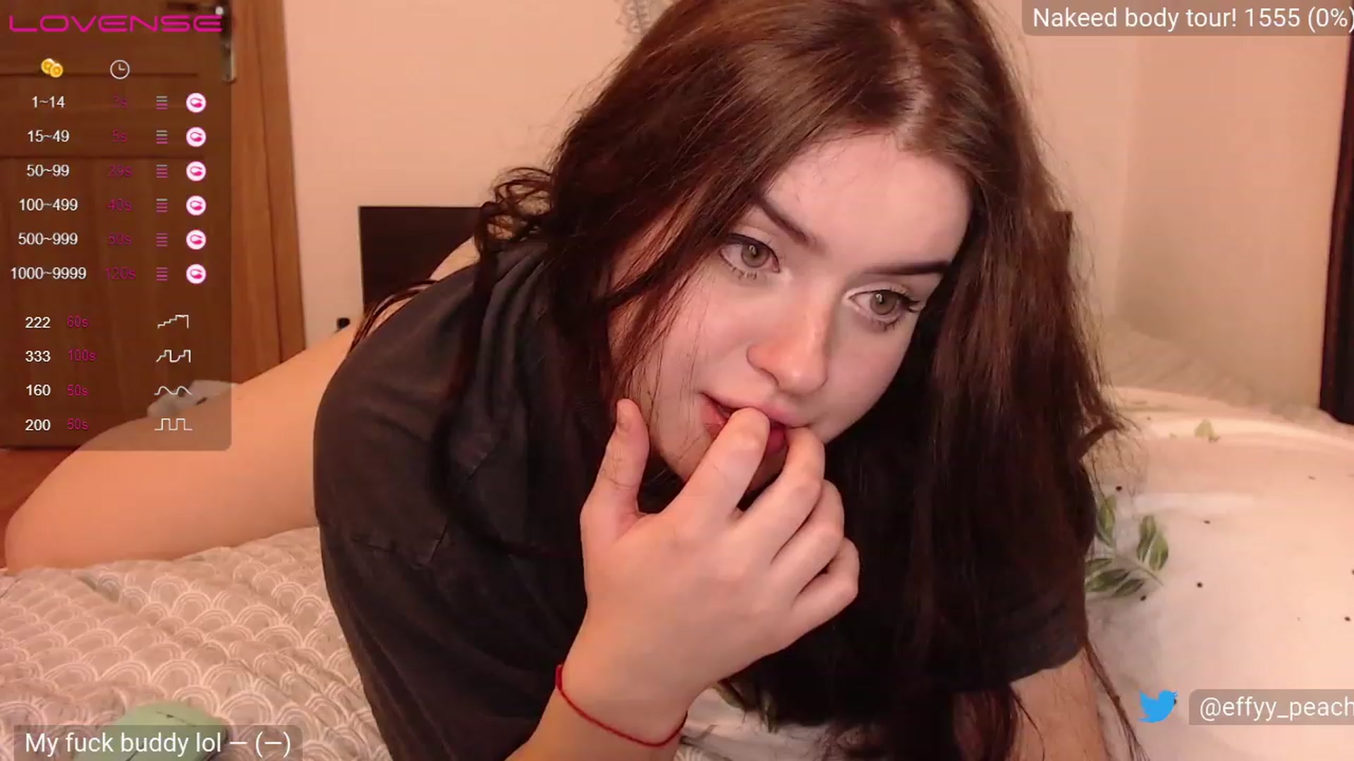 Gallery image thumbnail from Effy_peach's myfreecams stream on, 03/13/2023, 01:11 image 7 of 20