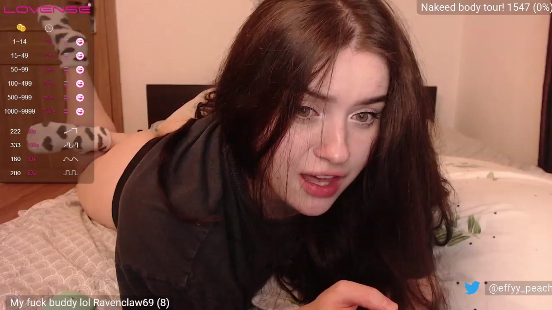 Gallery image thumbnail from Effy_peach's myfreecams stream on, 03/13/2023, 01:11 image 11 of 20